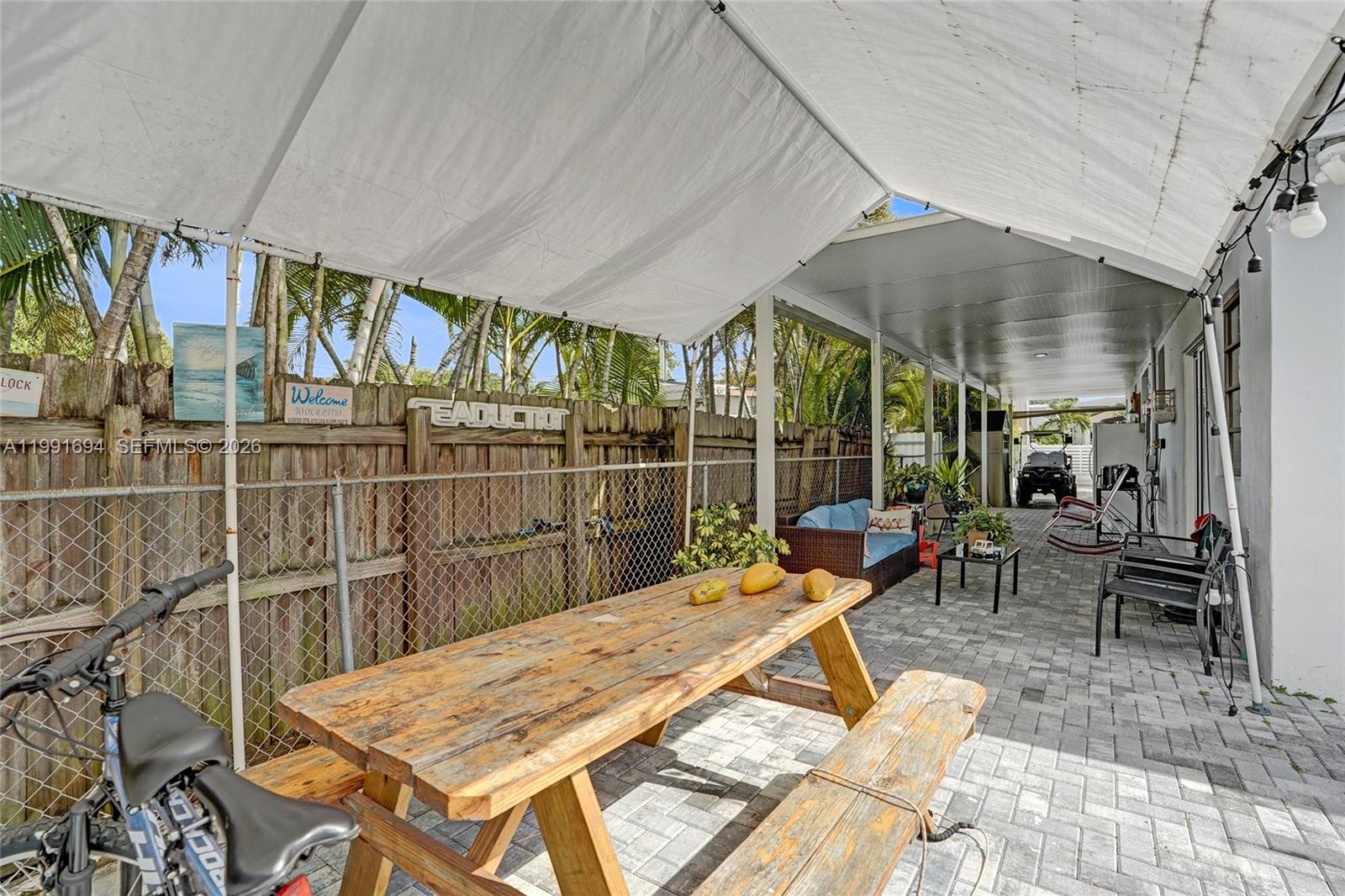 TAMIAMI ACRES PLAN 1 - Residential