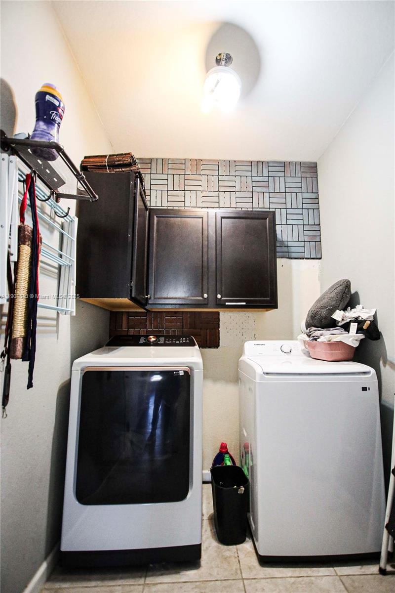 SILVER PALM WEST - Residential