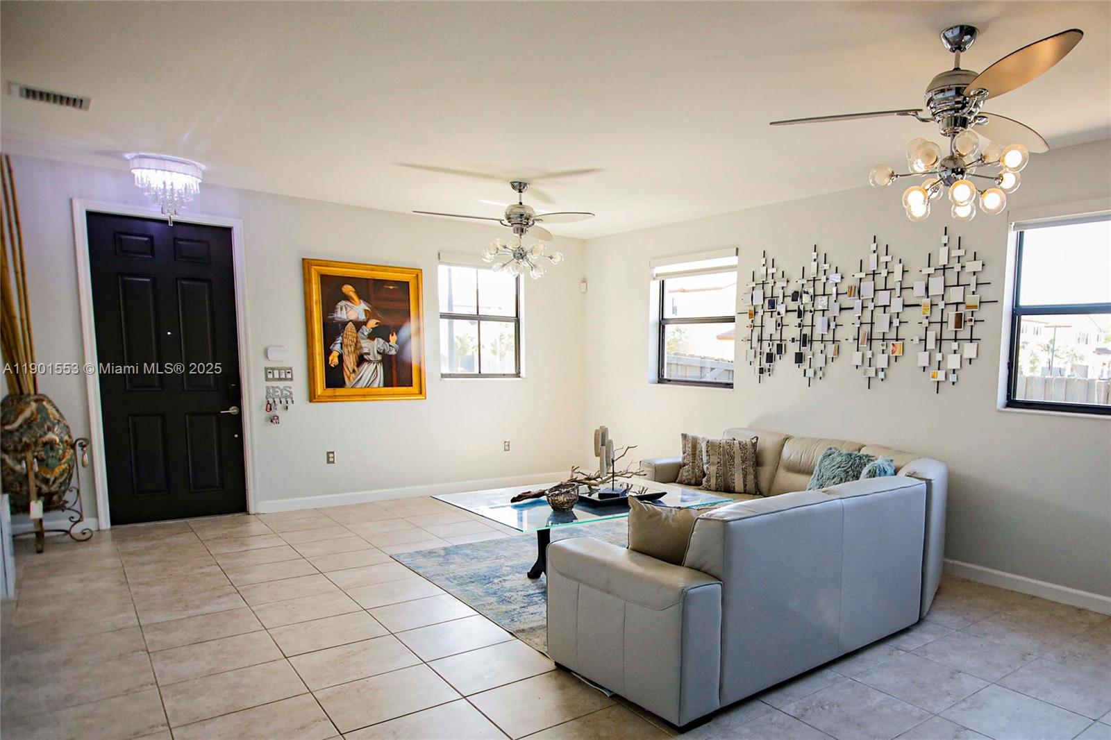 SILVER PALM WEST - Residential