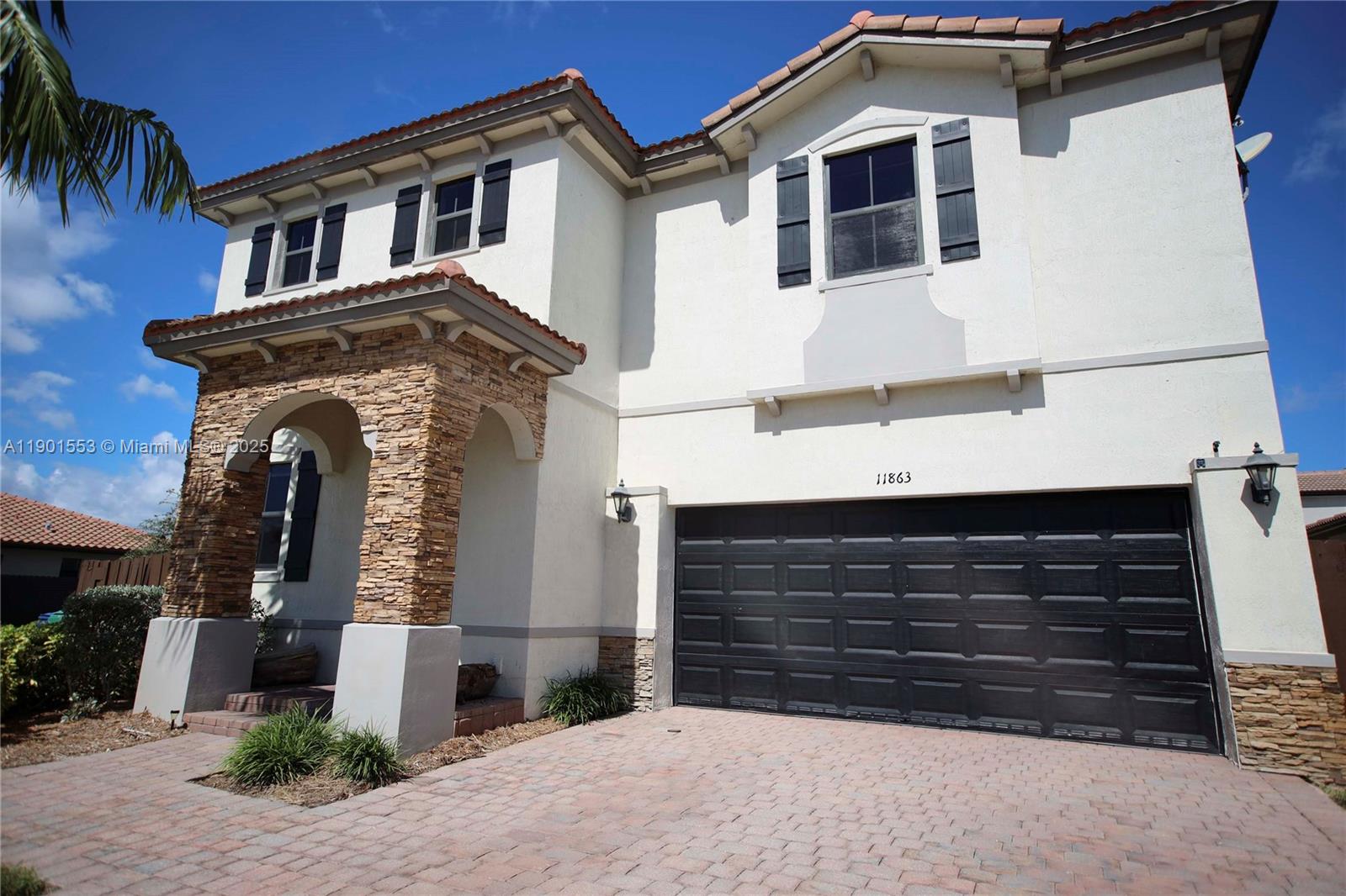 SILVER PALM WEST - Residential