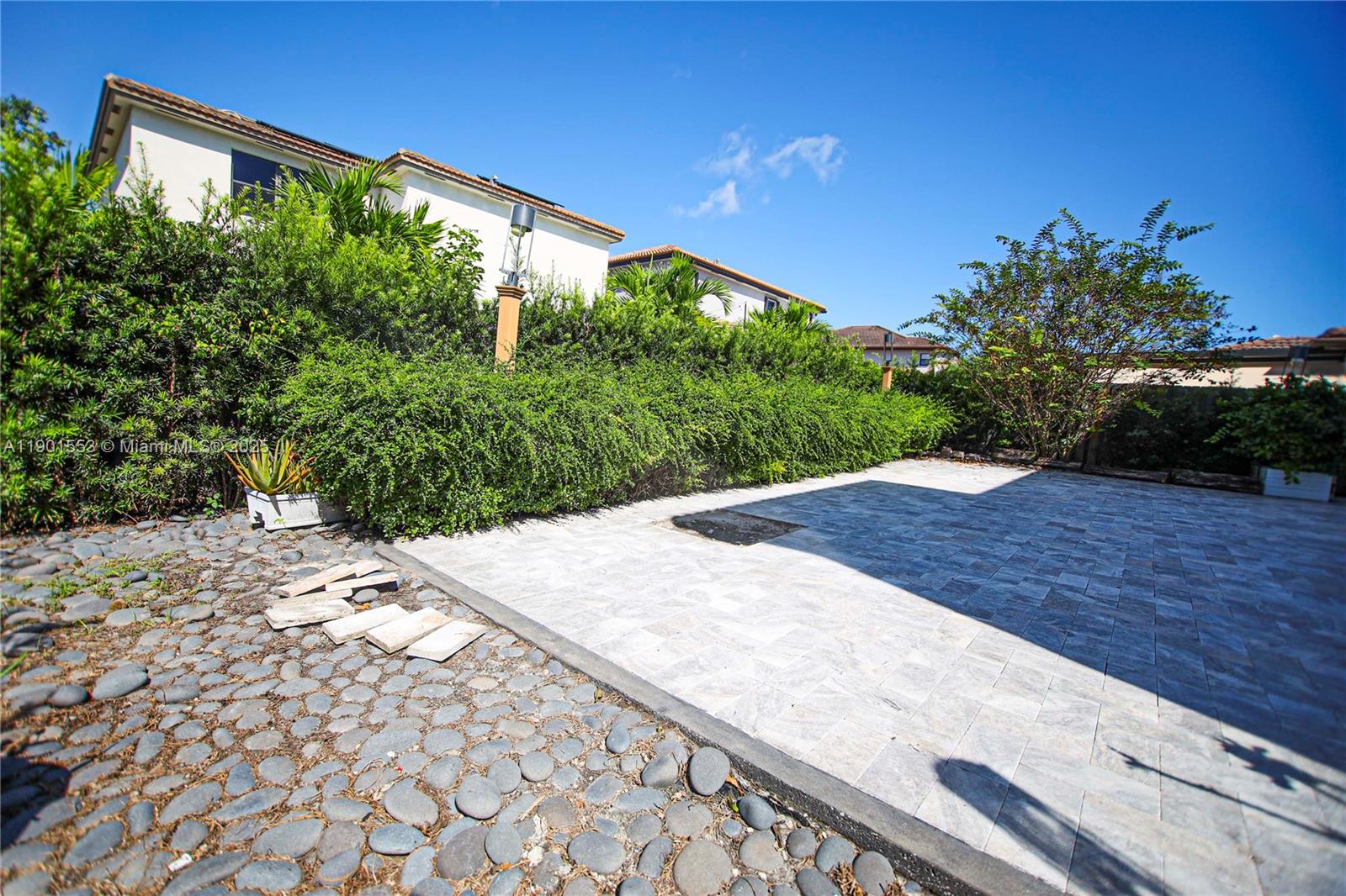 SILVER PALM WEST - Residential