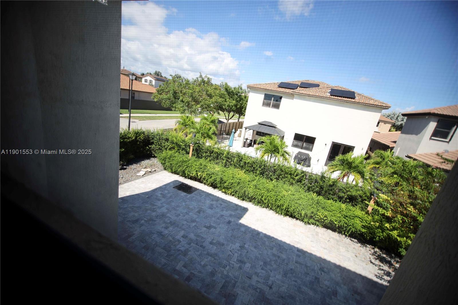 SILVER PALM WEST - Residential