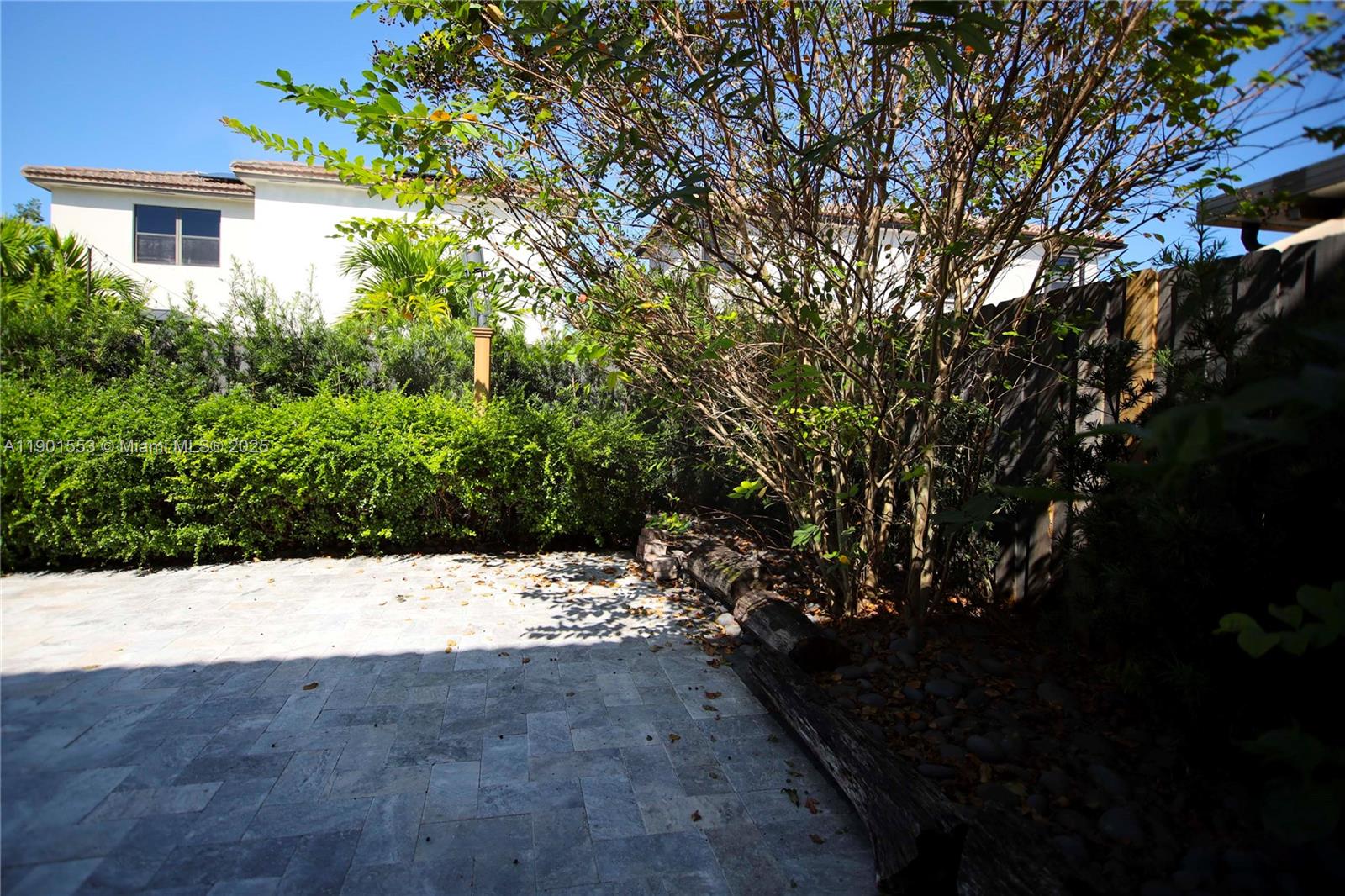 SILVER PALM WEST - Residential