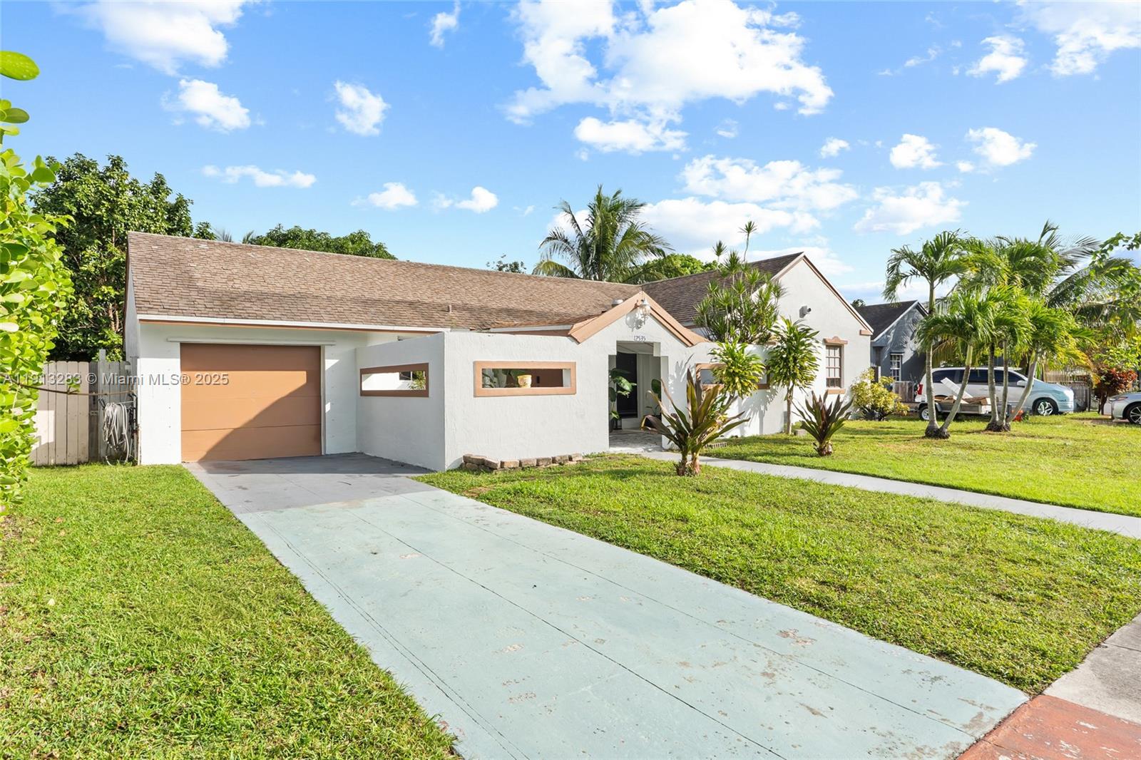 HAINLIN MILL ESTATES SEC - Residential