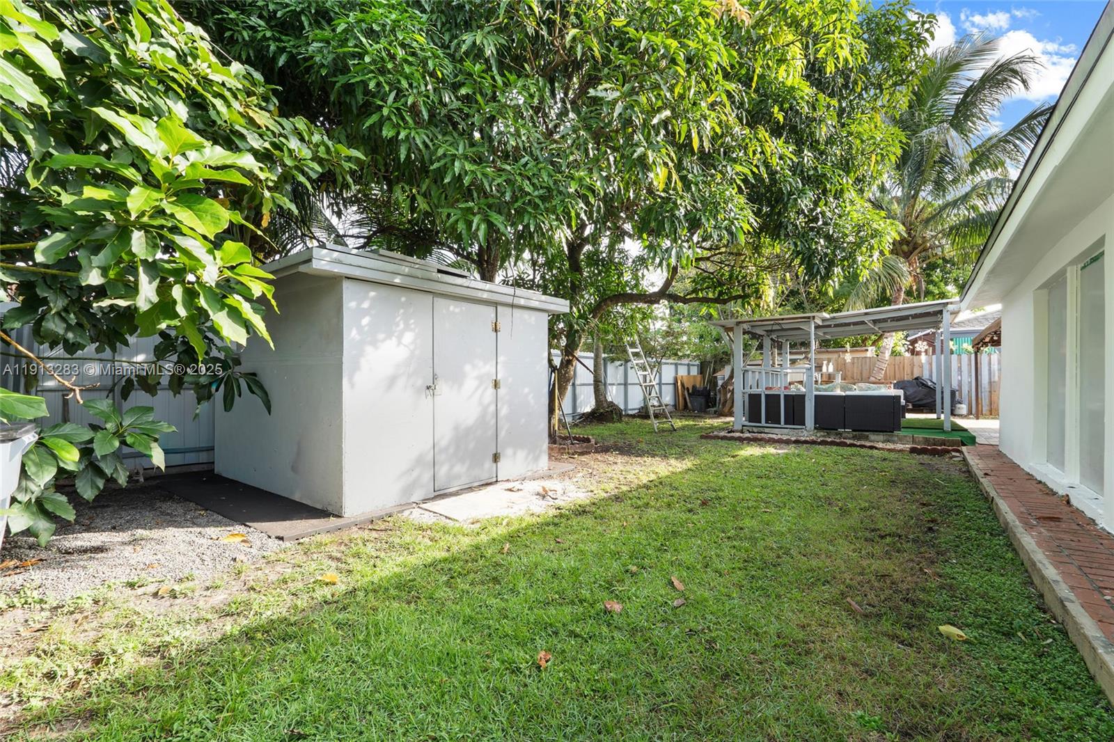 HAINLIN MILL ESTATES SEC - Residential