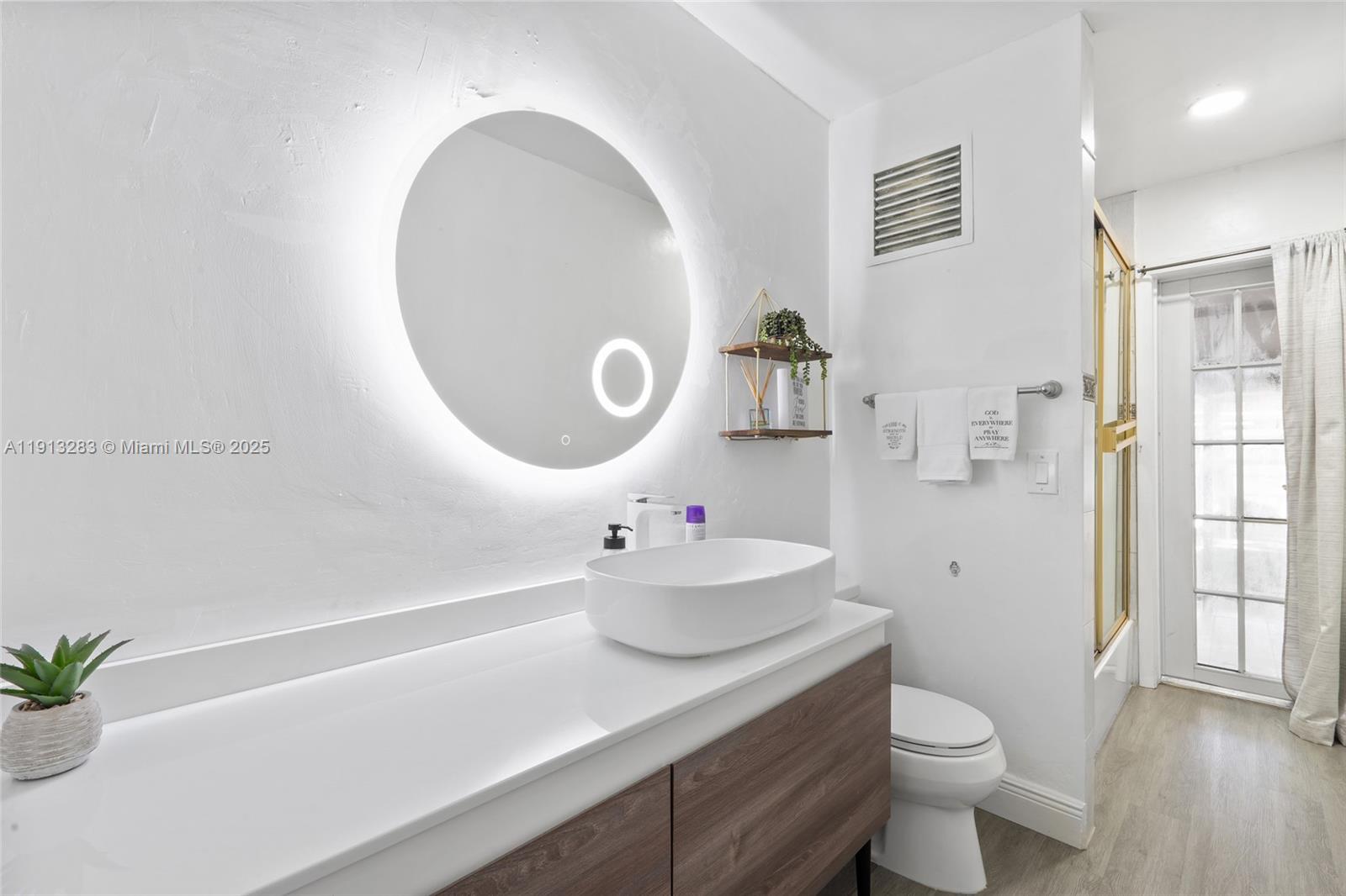 HAINLIN MILL ESTATES SEC - Residential