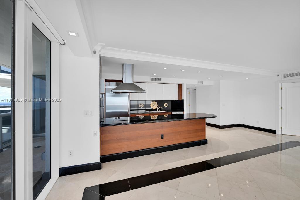 BEACH CLUB ONE  CONDO - Residential Lease