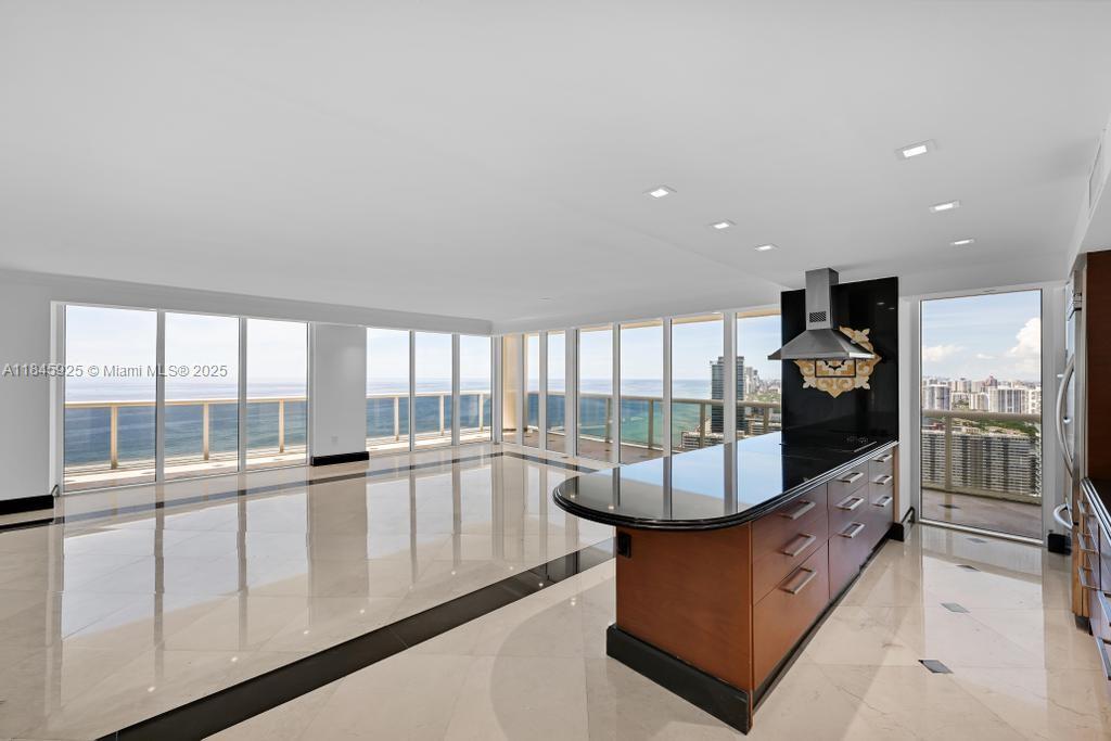 BEACH CLUB ONE  CONDO - Residential Lease