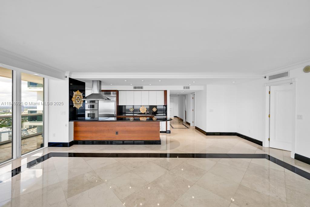 BEACH CLUB ONE  CONDO - Residential Lease