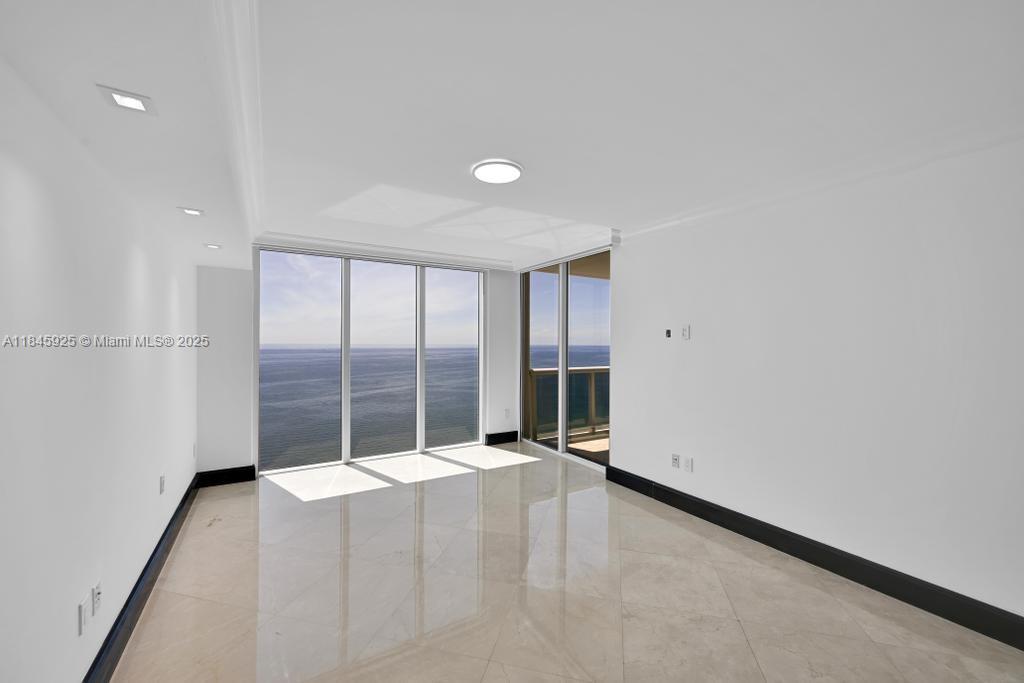 BEACH CLUB ONE  CONDO - Residential Lease