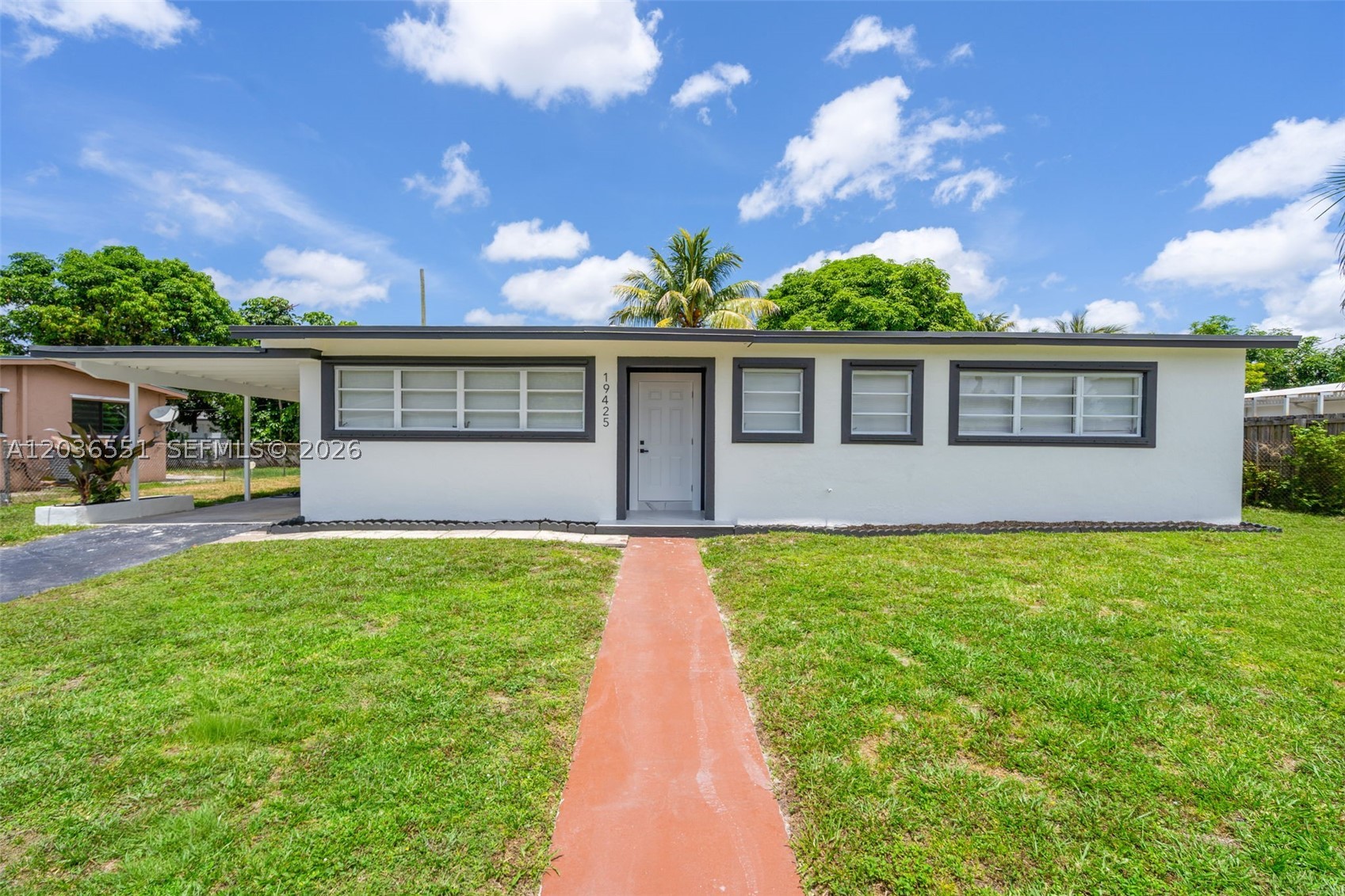 19425 NW 39th Ave
