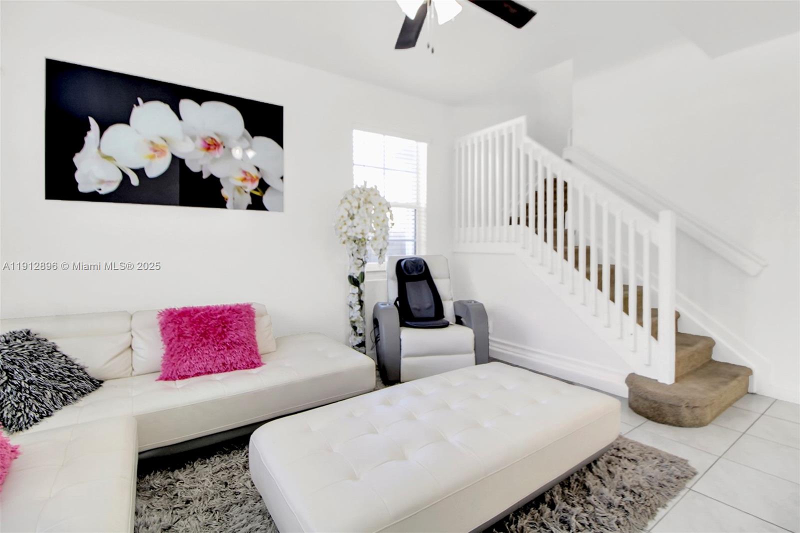 SUMMERVILLE VILLAS - Residential