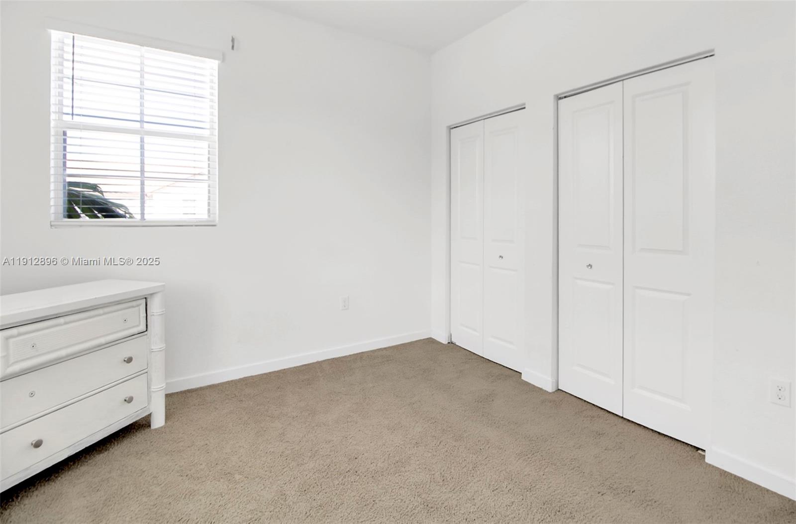 SUMMERVILLE VILLAS - Residential