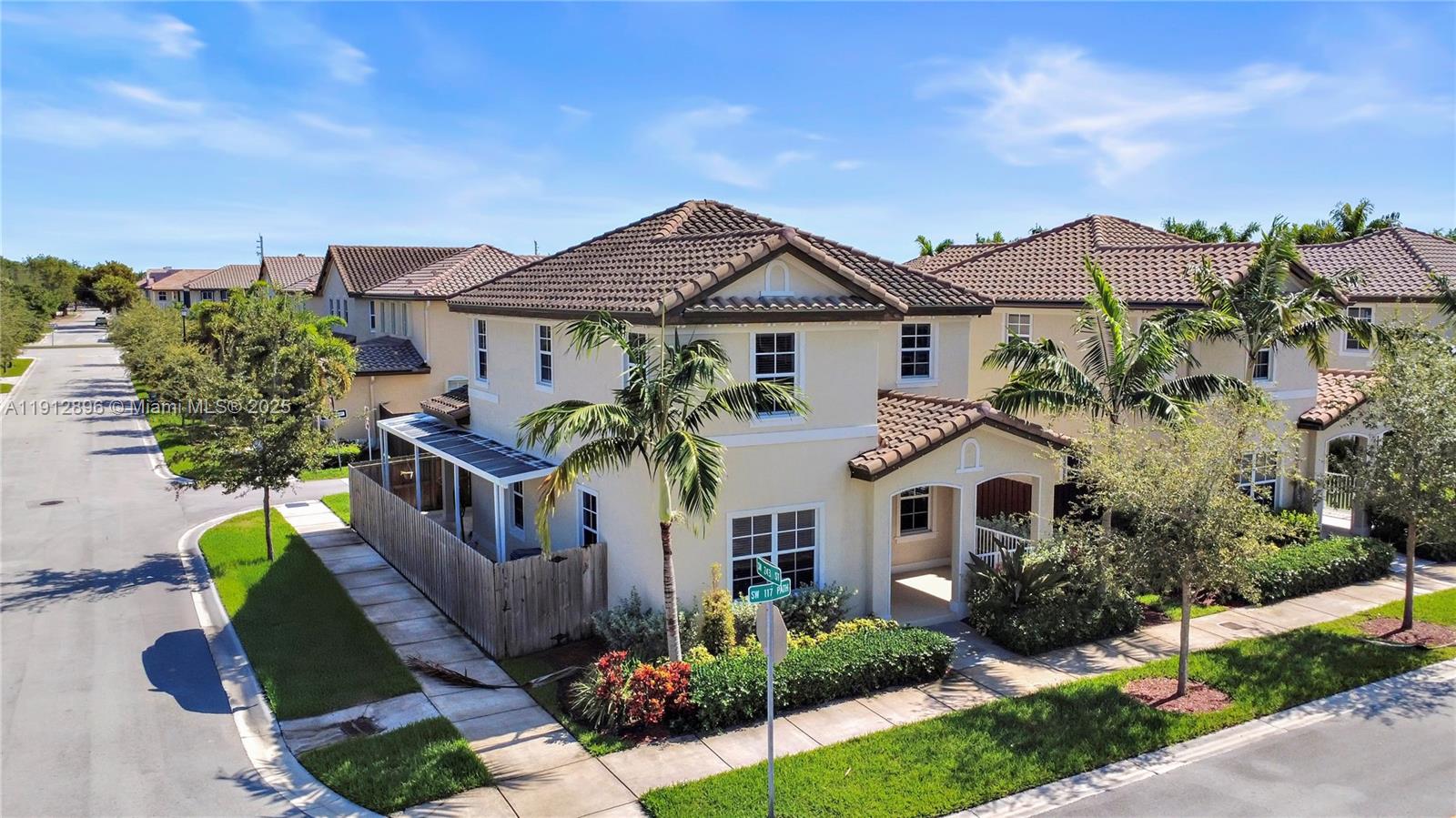 SUMMERVILLE VILLAS - Residential