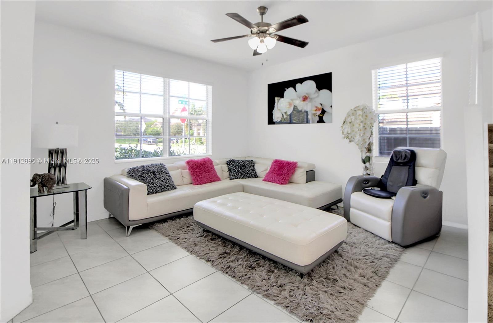 SUMMERVILLE VILLAS - Residential