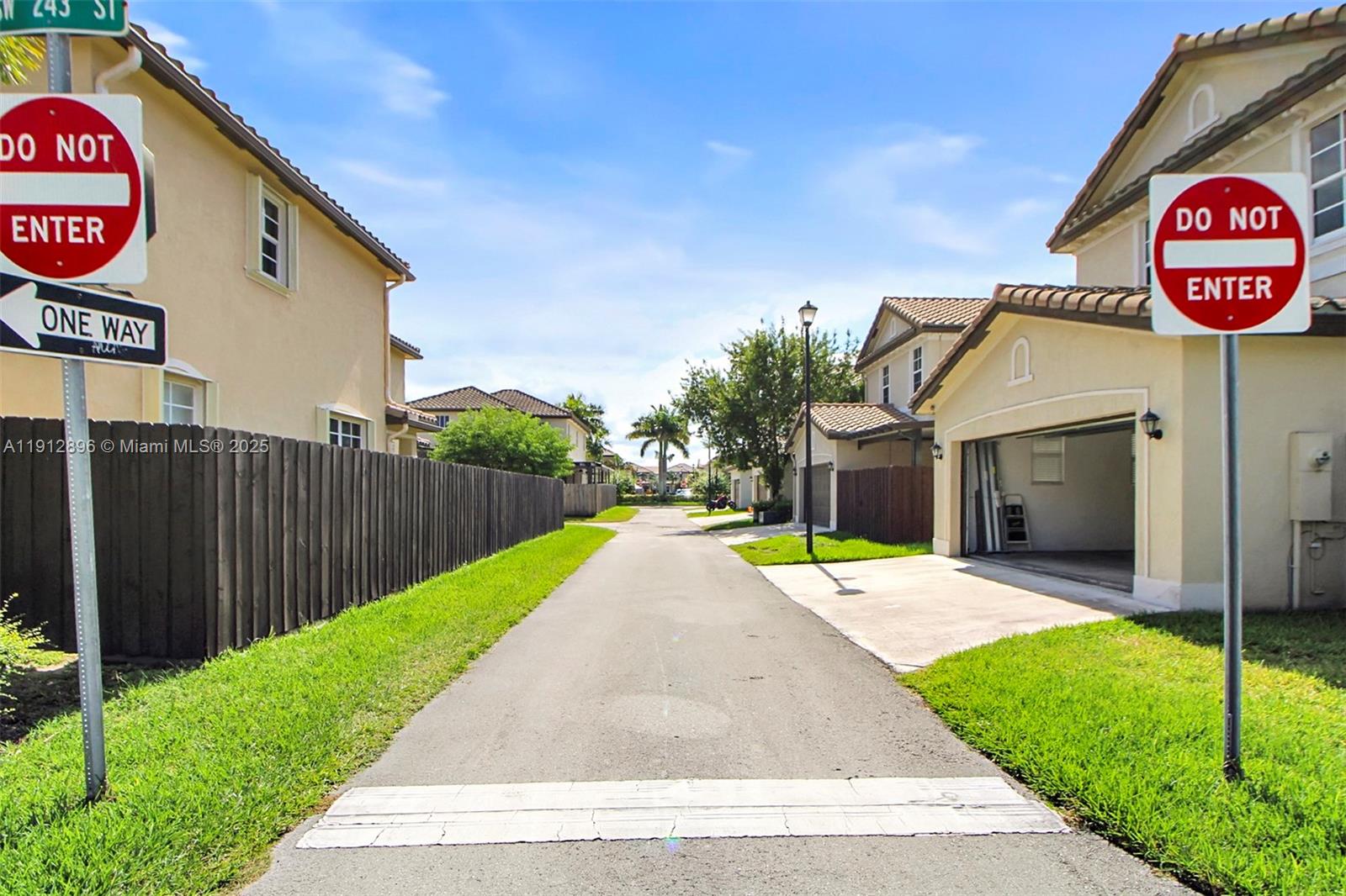 SUMMERVILLE VILLAS - Residential