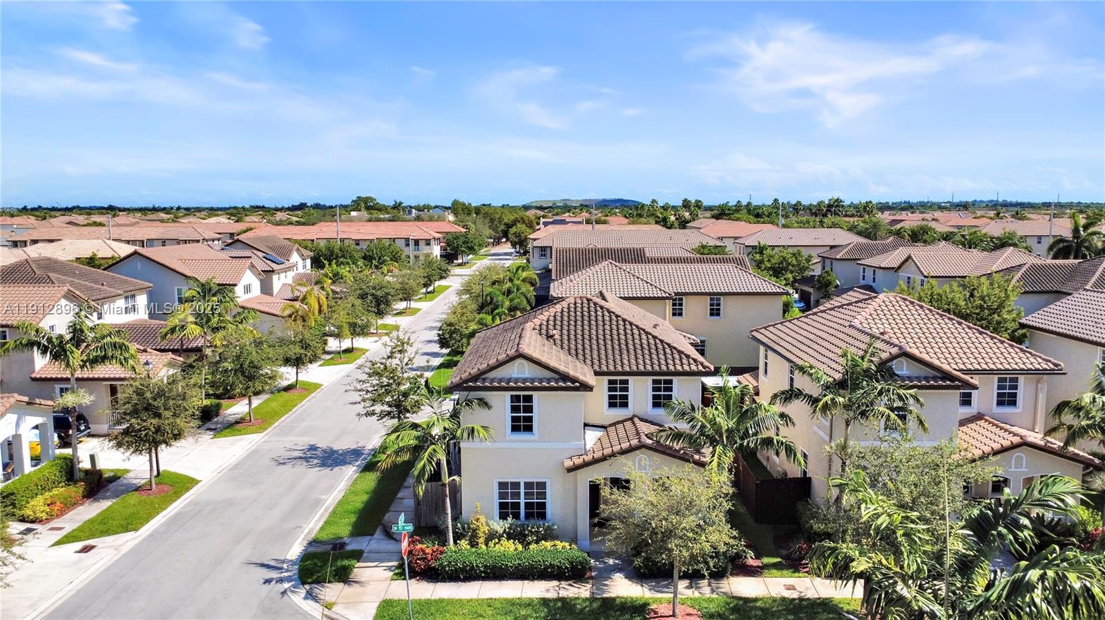 SUMMERVILLE VILLAS - Residential