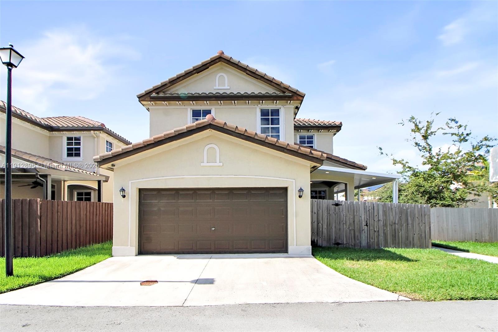 SUMMERVILLE VILLAS - Residential