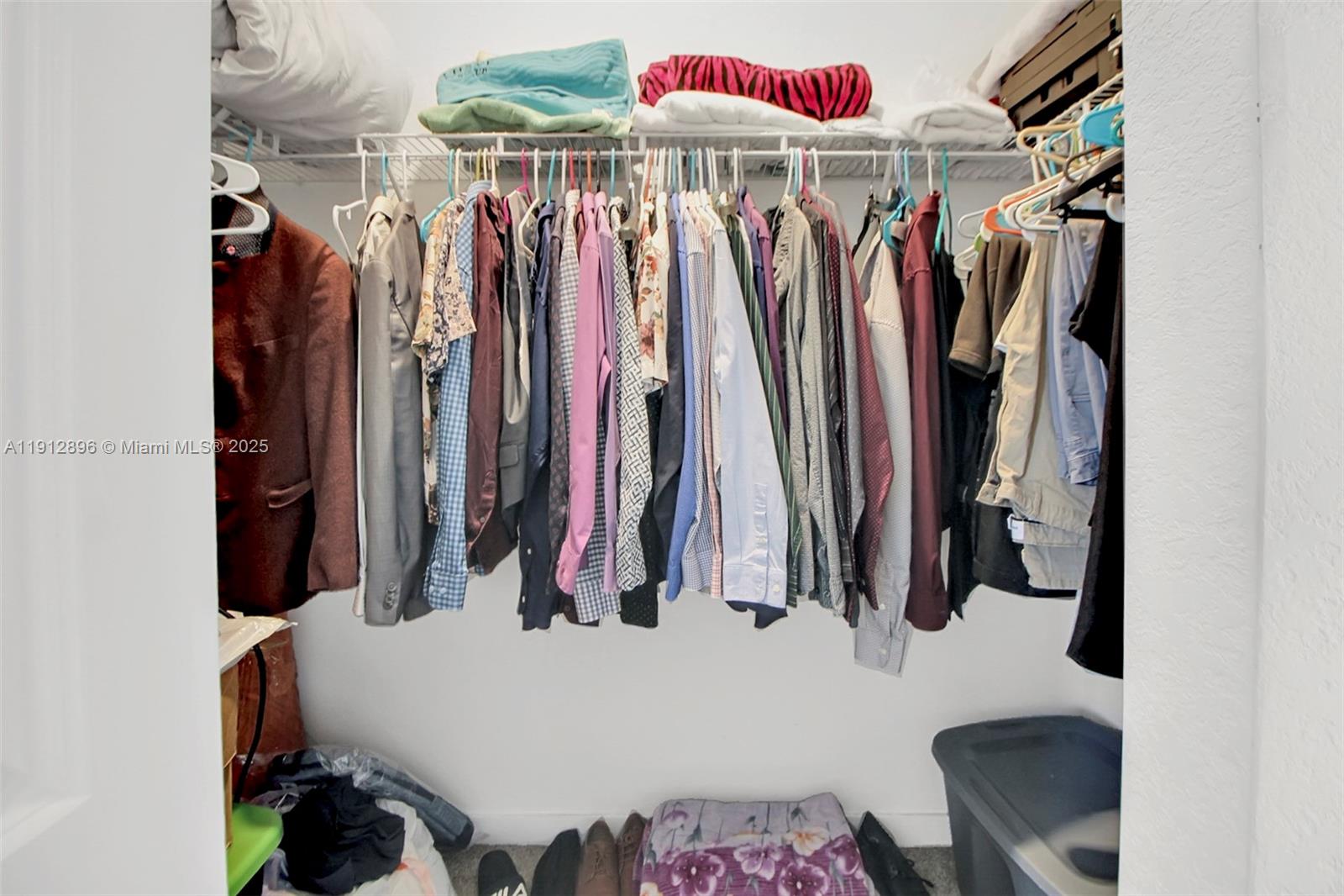 SUMMERVILLE VILLAS - Residential