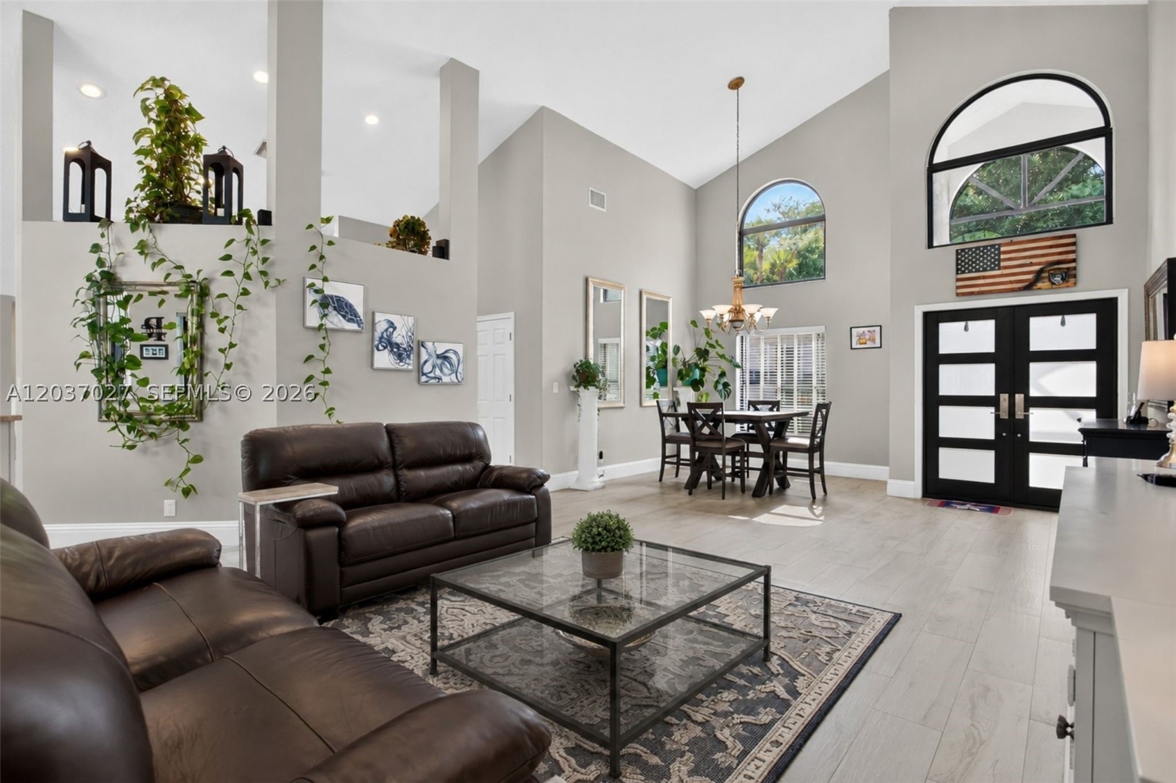 5366 NW 85th Ave