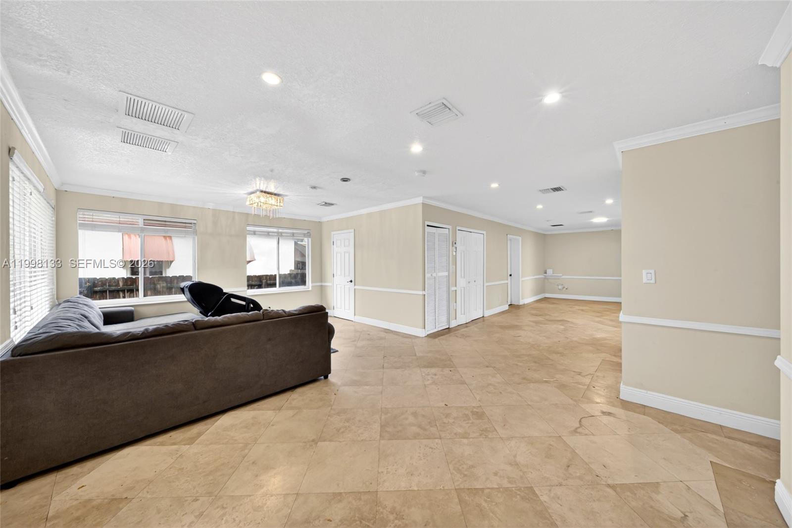 ARTBILT HOMES - Residential