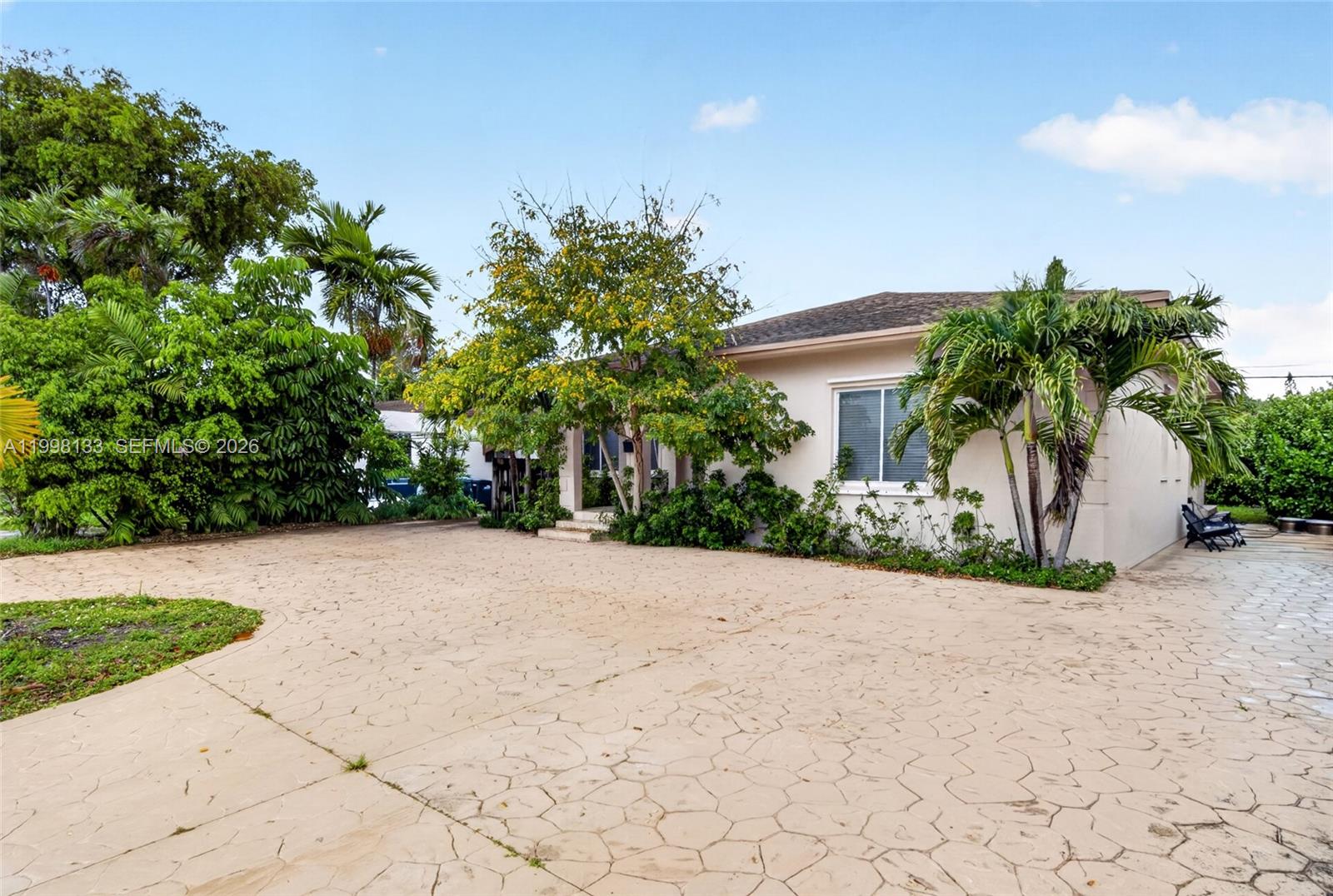 ARTBILT HOMES - Residential