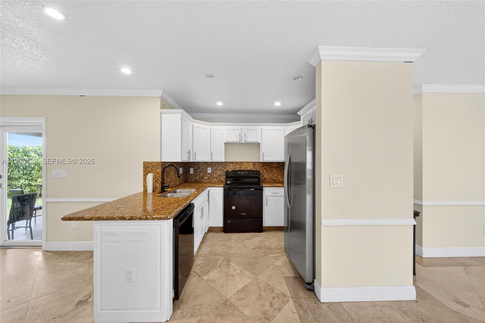 ARTBILT HOMES - Residential