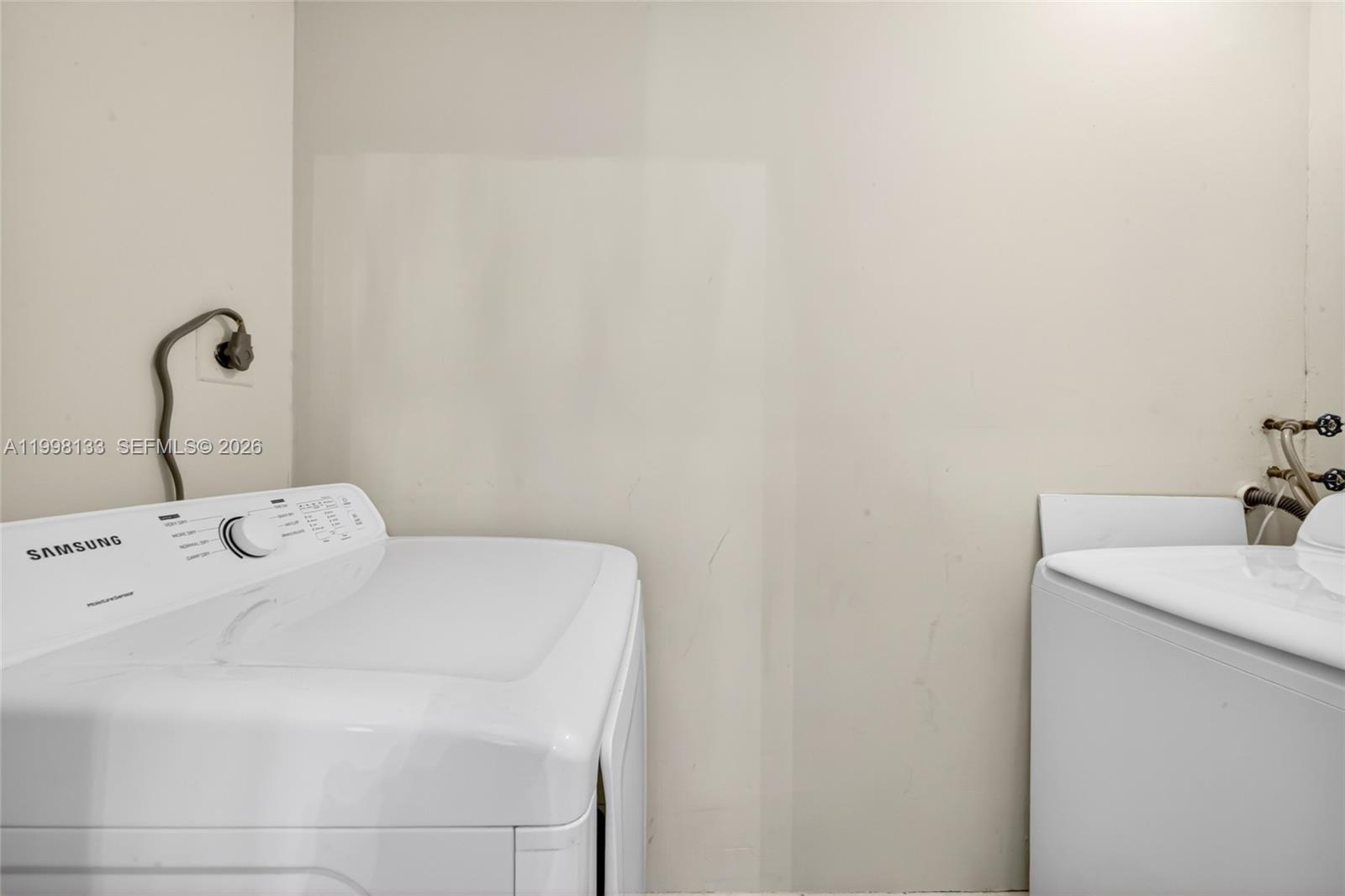 ARTBILT HOMES - Residential