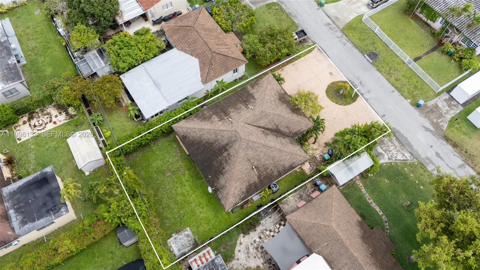 ARTBILT HOMES - Residential