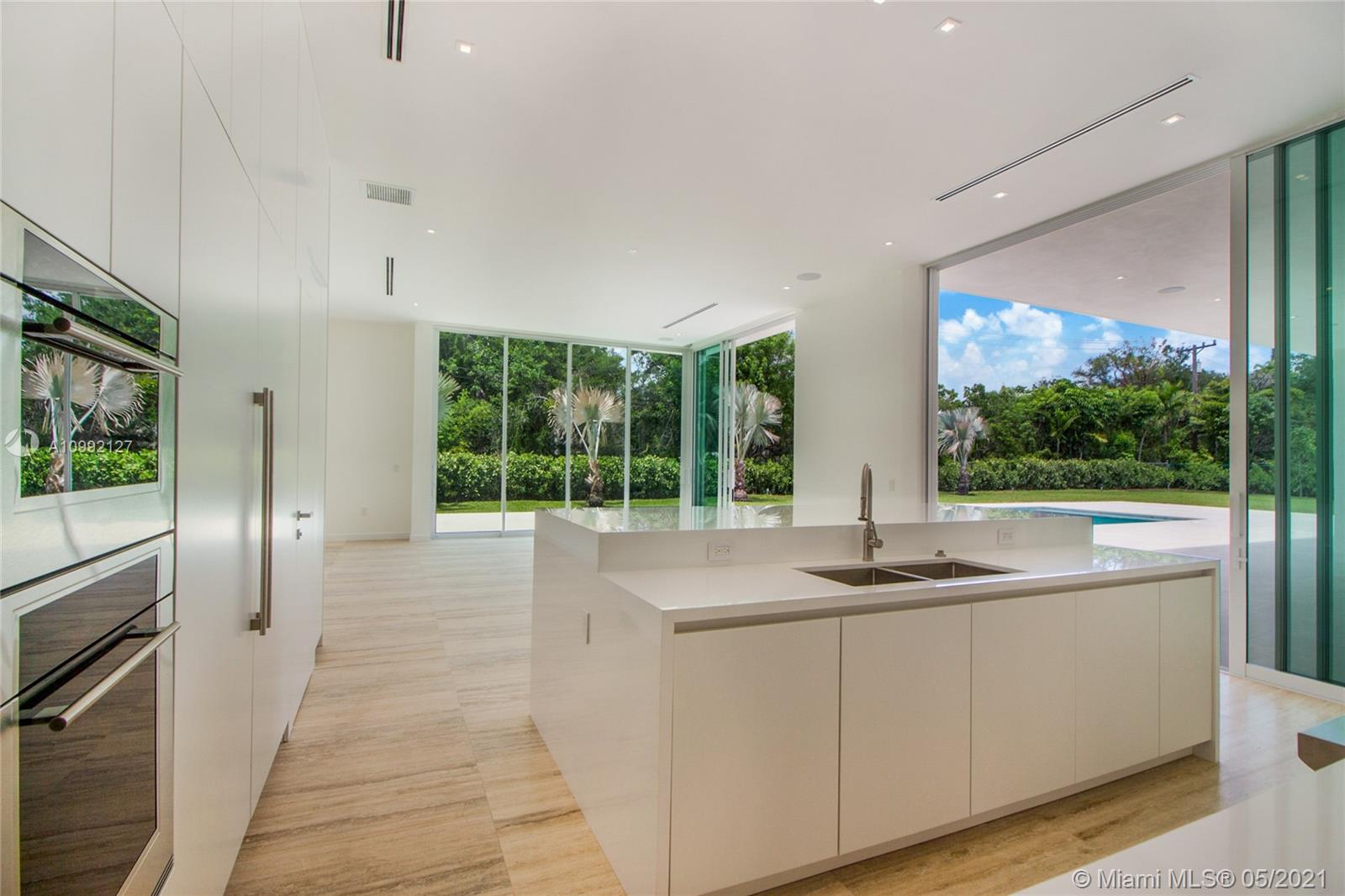 PINE BAY ESTATES SEC 1 - Residential