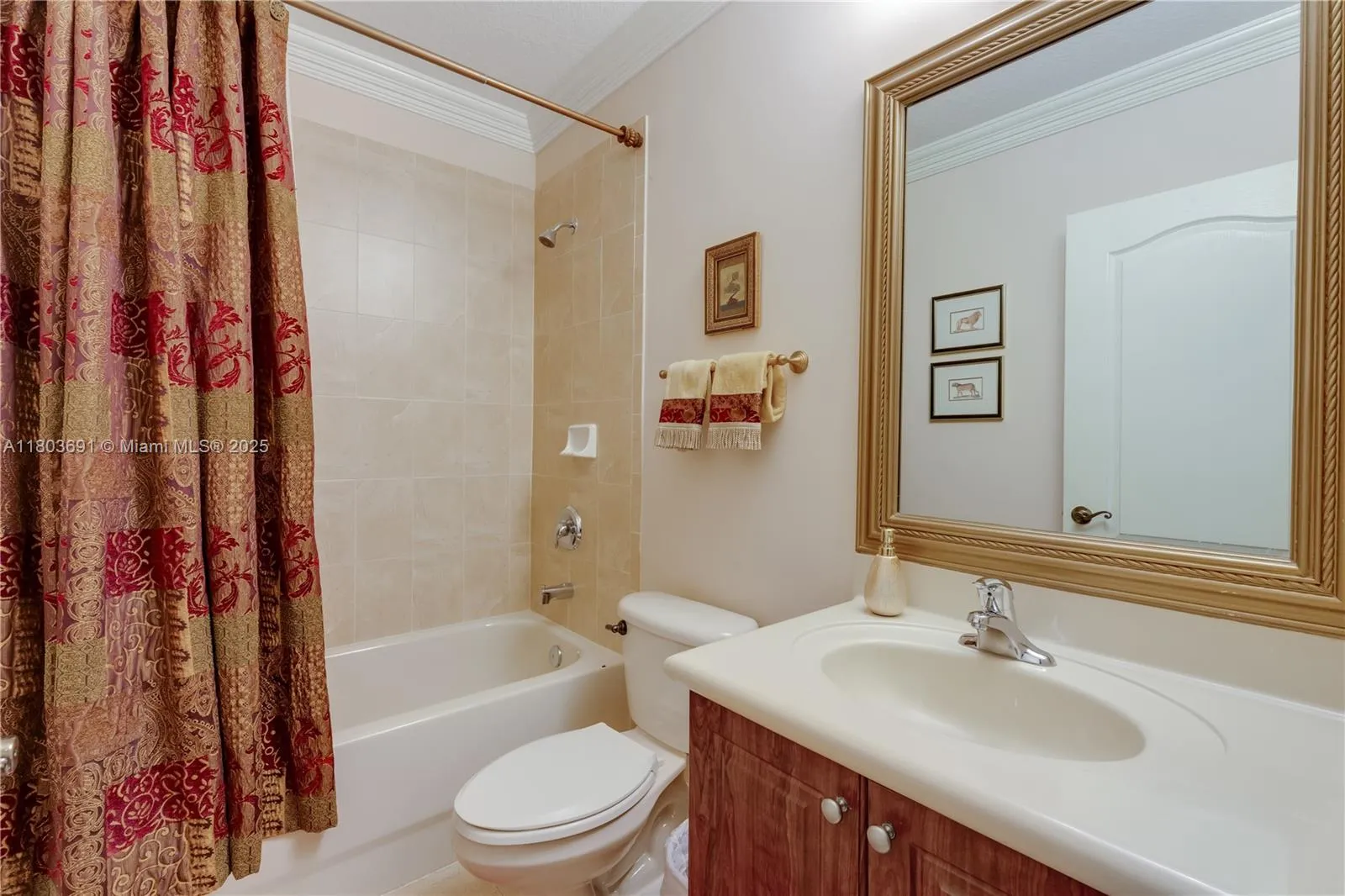 Cutler Bay, Florida 33189, United States, 5 Bedrooms Bedrooms, ,3 BathroomsBathrooms,Residential,Active,130813