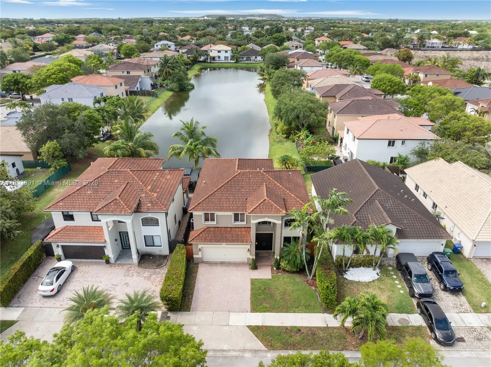 Cutler Bay, Florida 33189, United States, 5 Bedrooms Bedrooms, ,3 BathroomsBathrooms,Residential,Active,130813