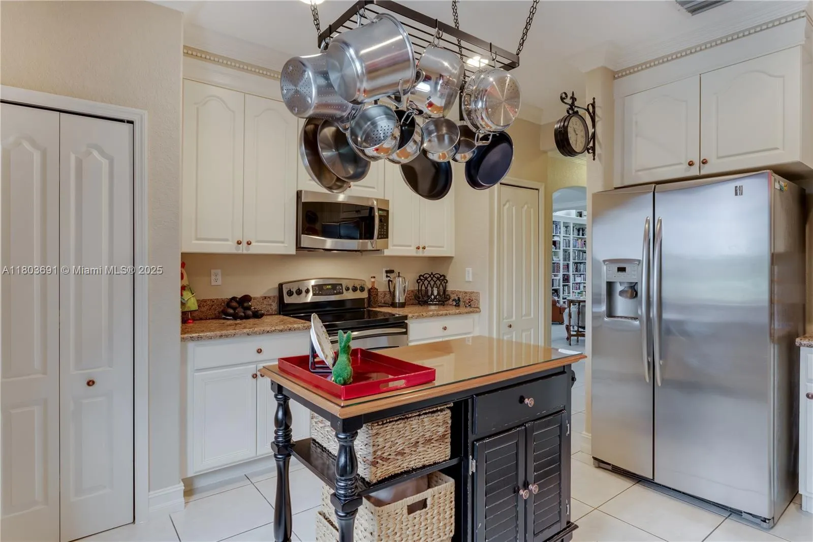 Cutler Bay, Florida 33189, United States, 5 Bedrooms Bedrooms, ,3 BathroomsBathrooms,Residential,Active,130813