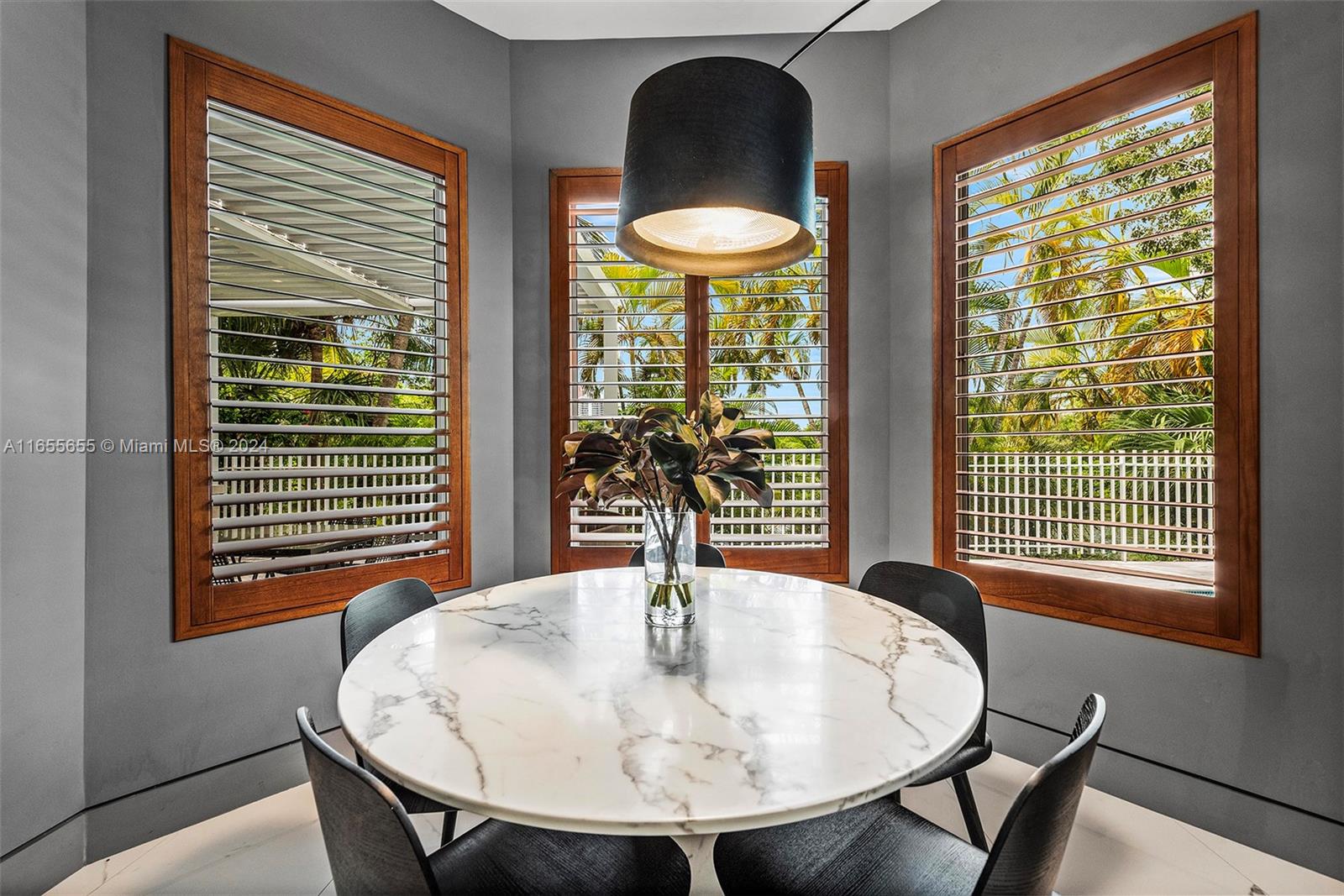 AVENTURA ESTATES - Residential