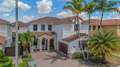 9839 NW 8th Ter Miami FL 33172