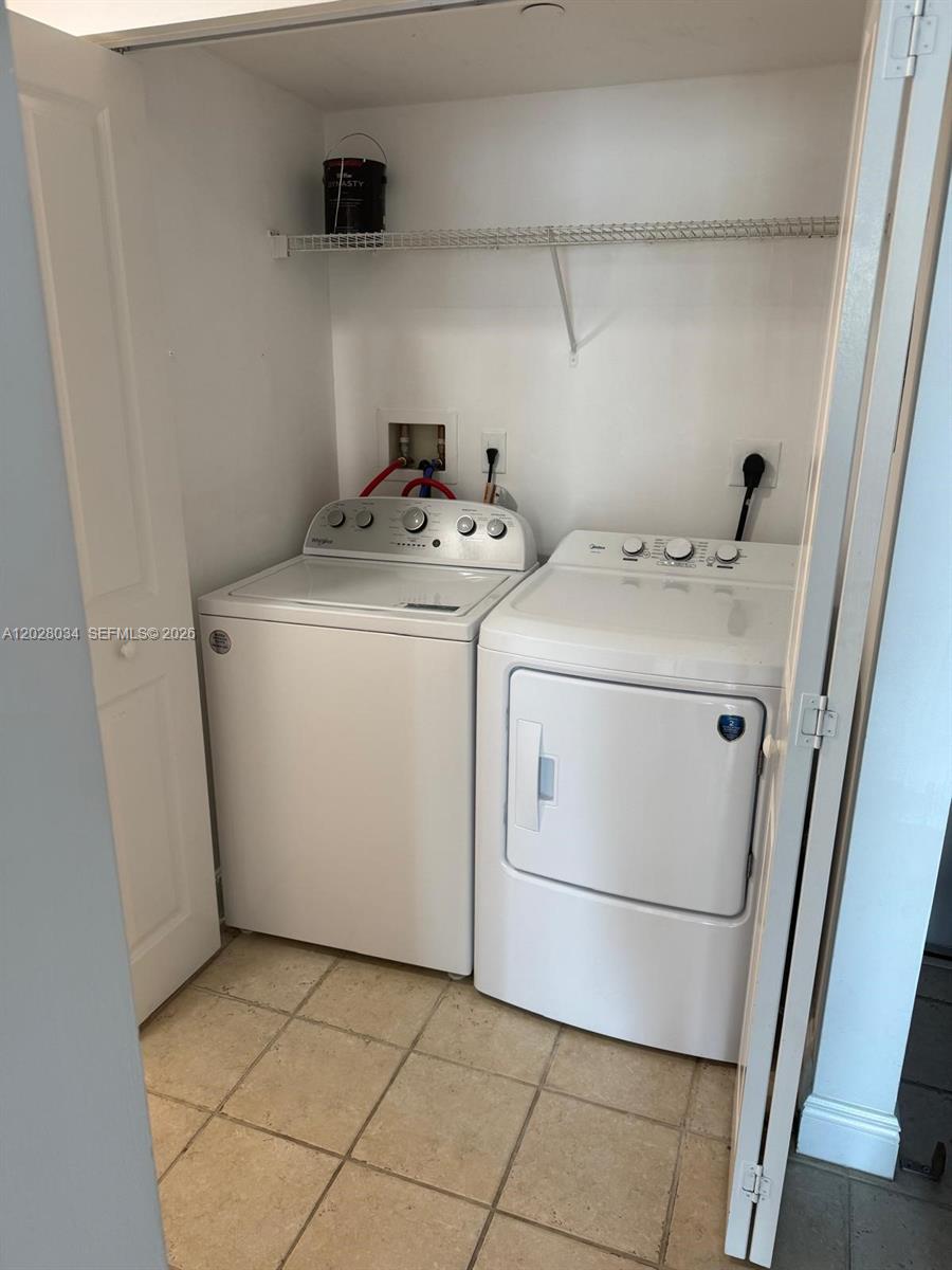 VUE AT BRICKELL CONDO - Residential