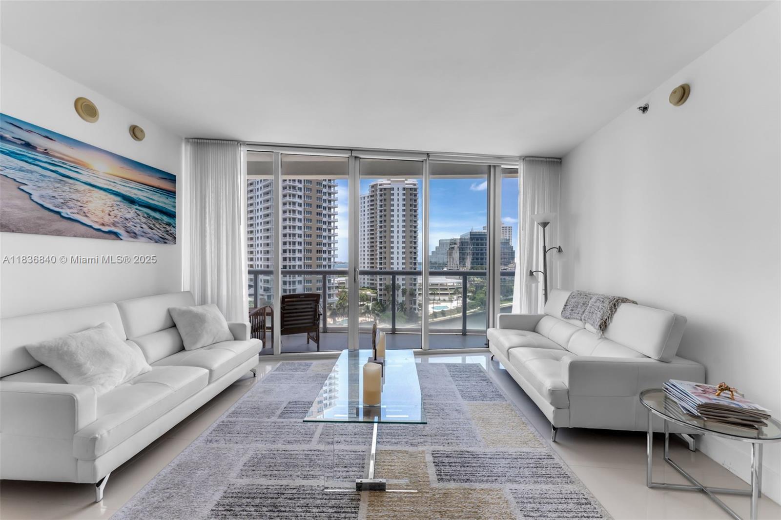 ICON BRICKELL NO TWO - Residential