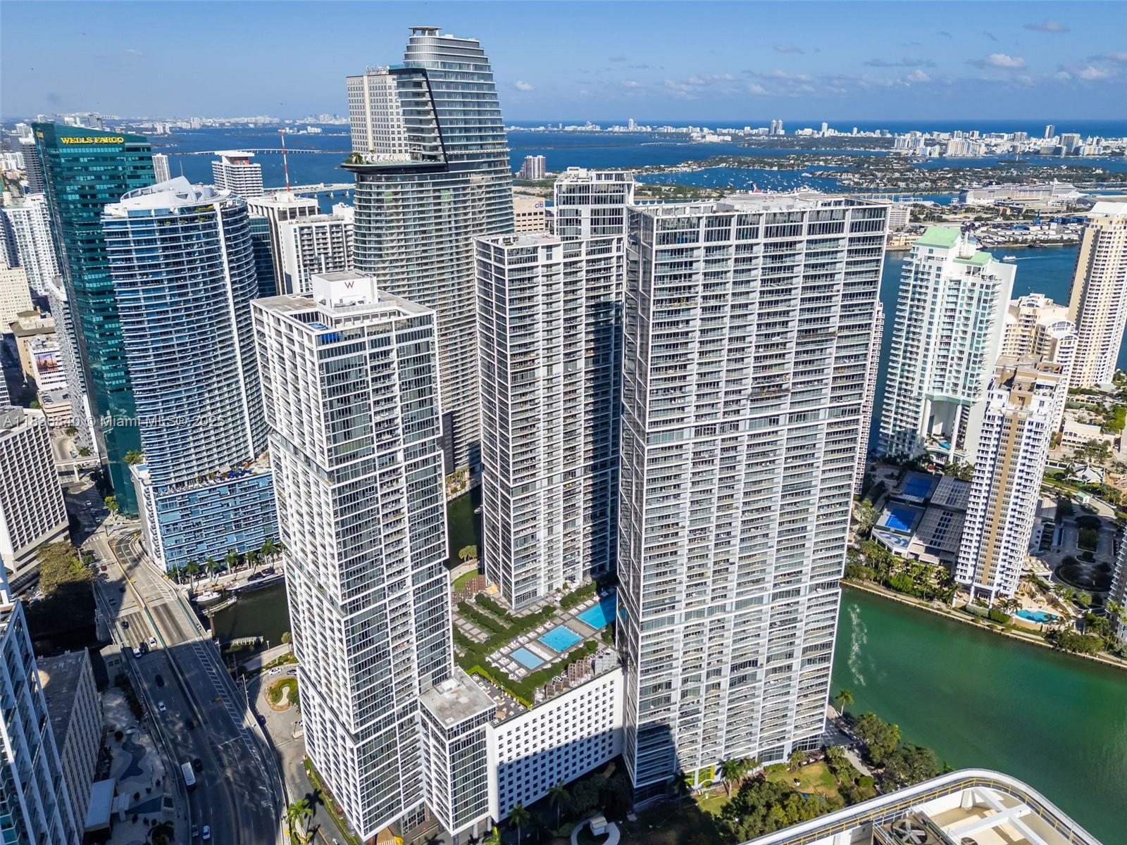 ICON BRICKELL NO TWO - Residential