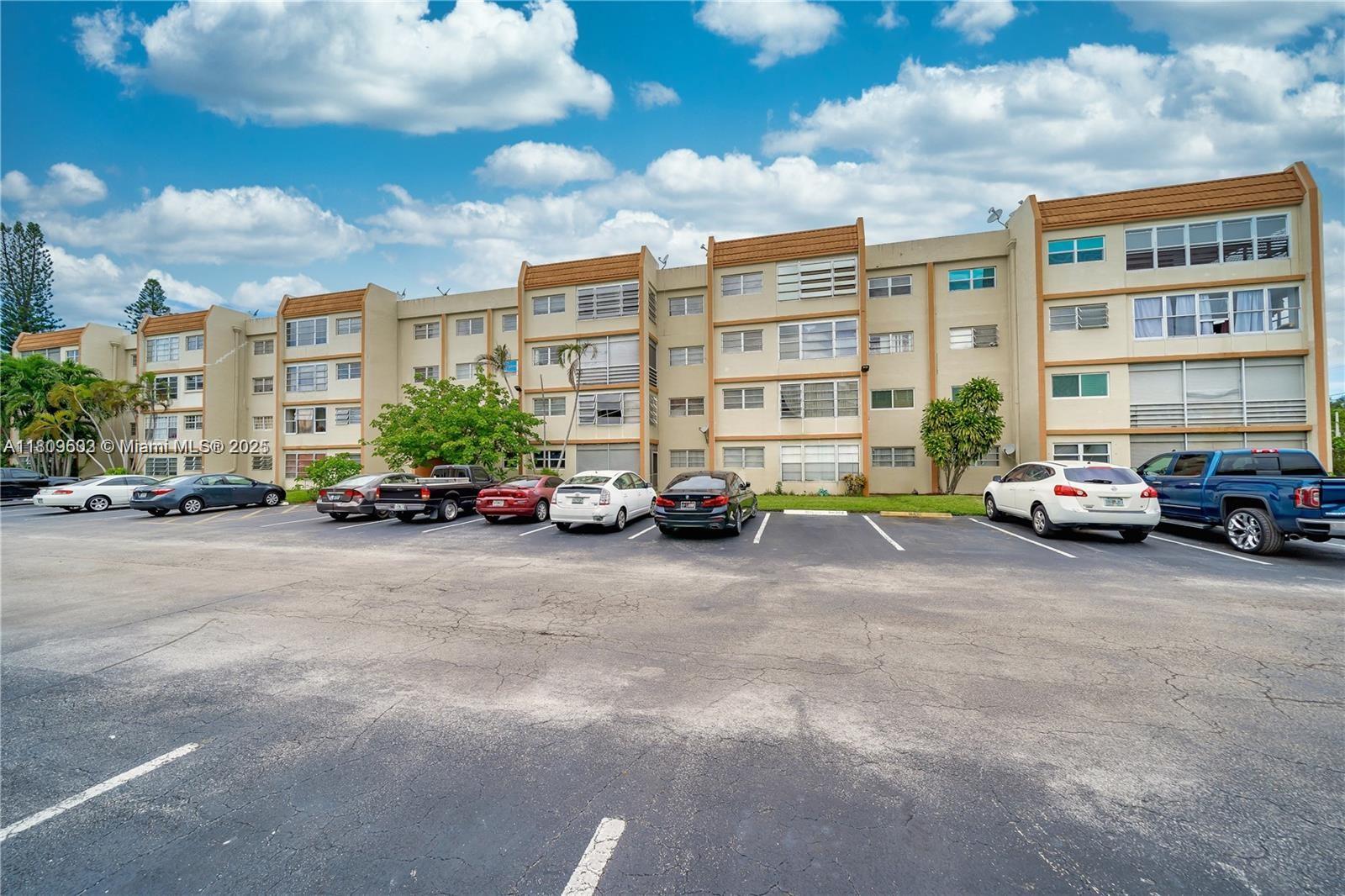 CYPRESS TREE CONDO BLDG 3 - Residential