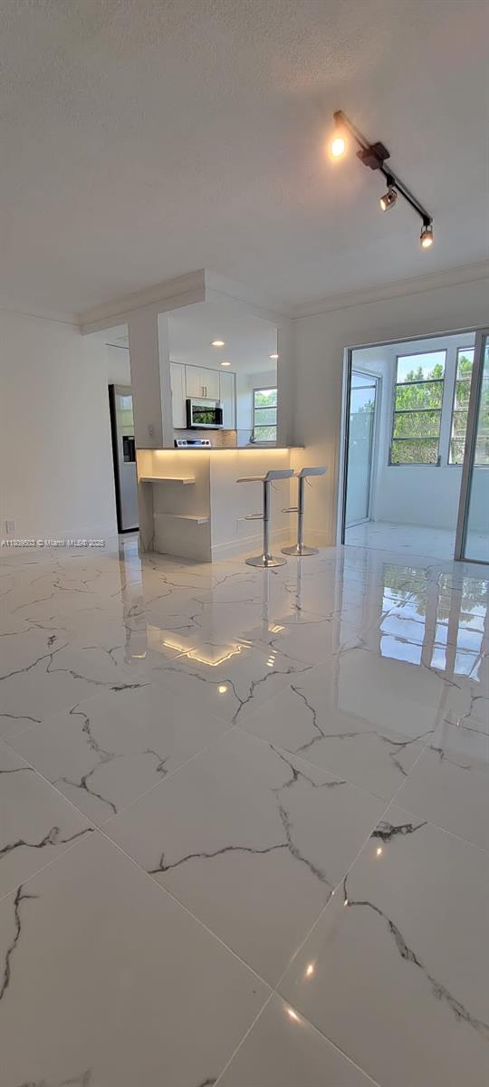 CYPRESS TREE CONDO BLDG 3 - Residential