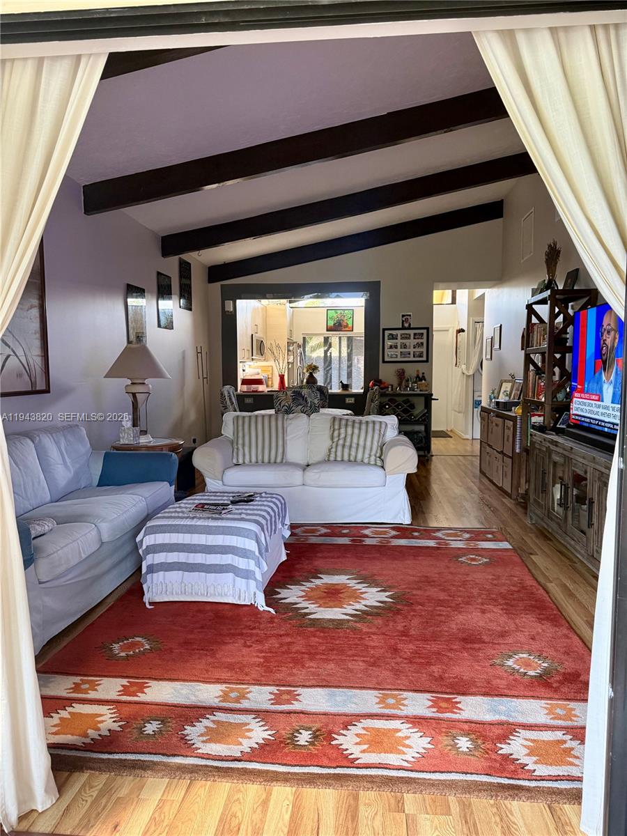 VILLAS AT CARRIAGE HILLS - Residential