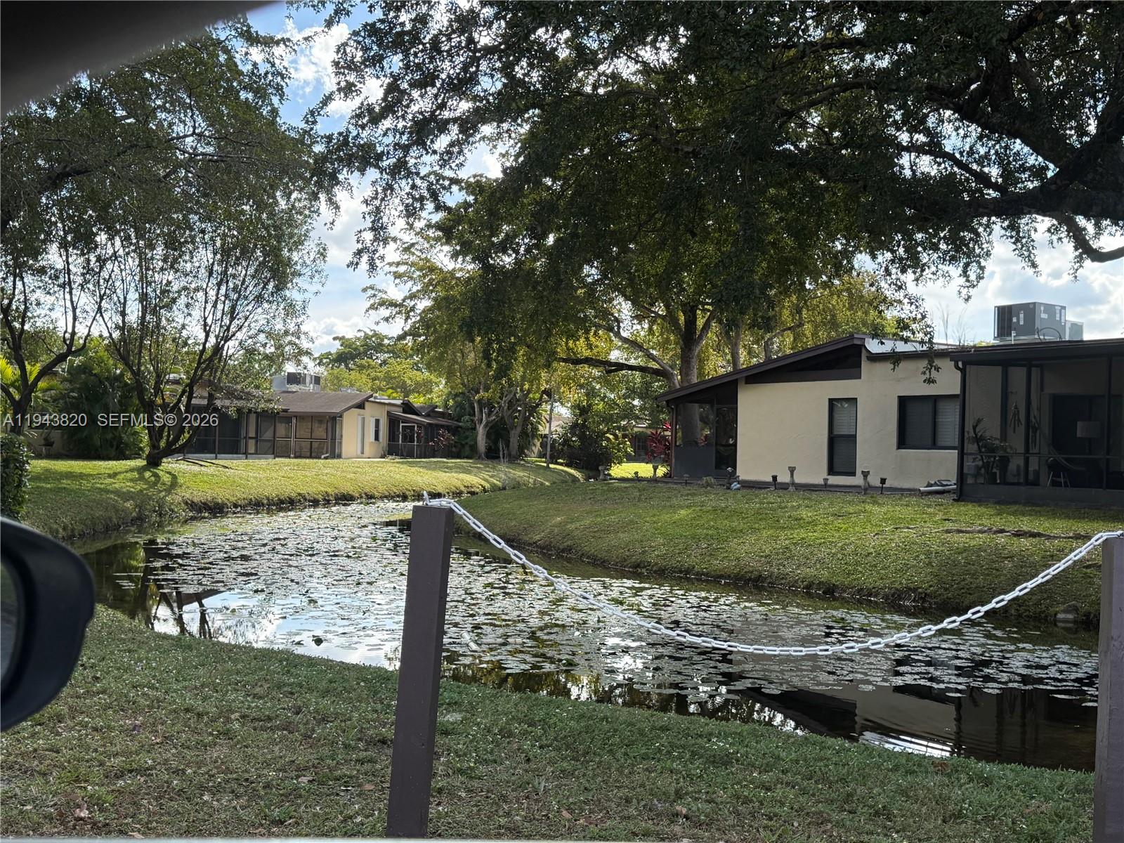 VILLAS AT CARRIAGE HILLS - Residential