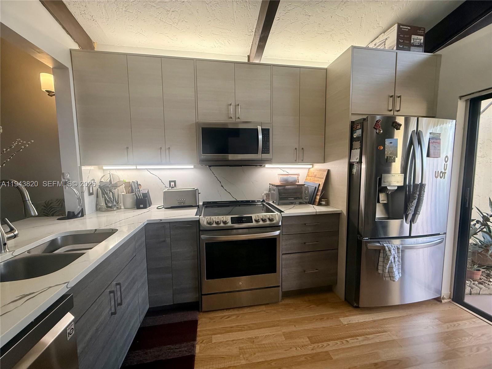 VILLAS AT CARRIAGE HILLS - Residential