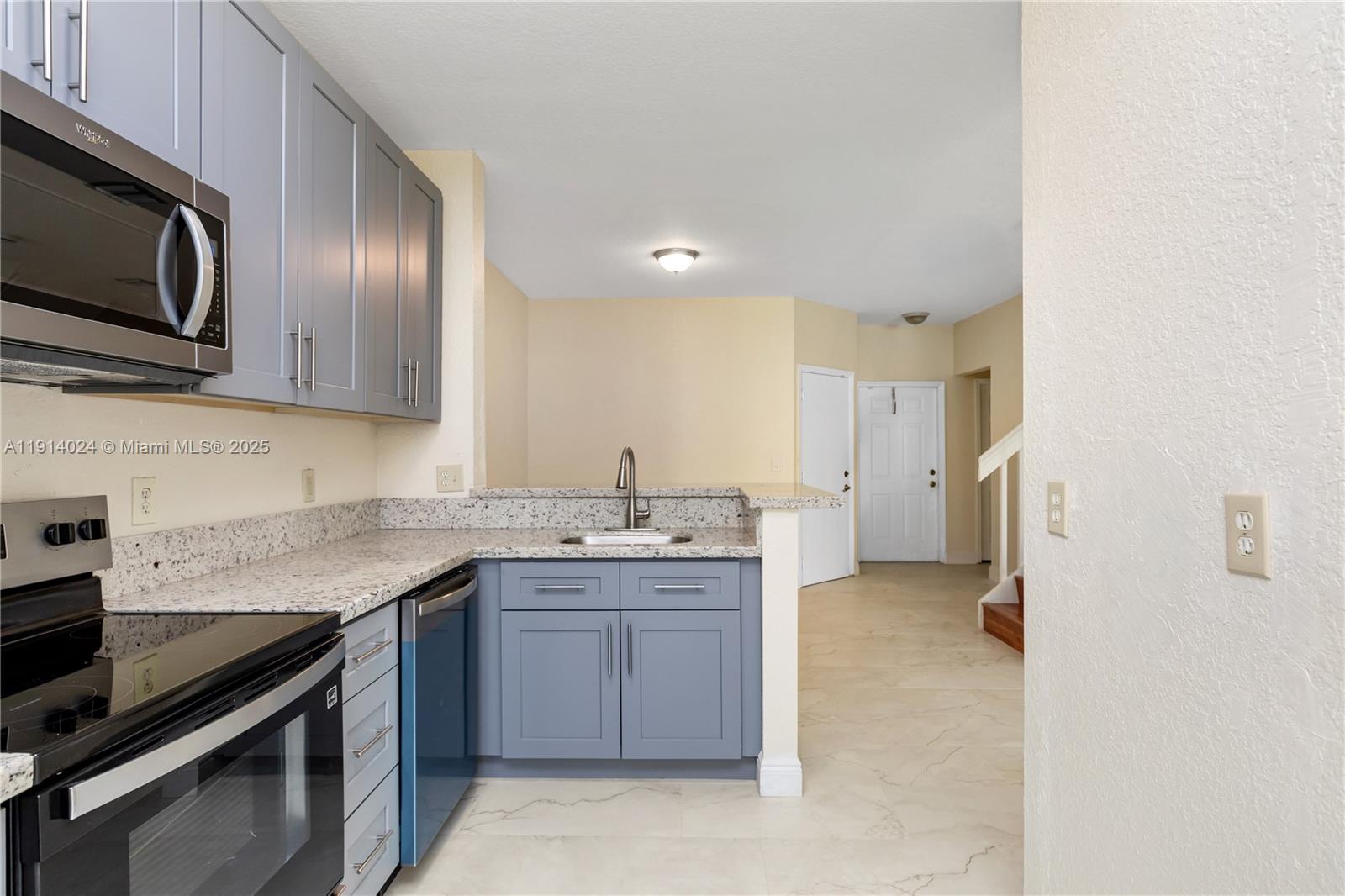 NEXT SUNRISE ENSEMBLE - Residential Lease