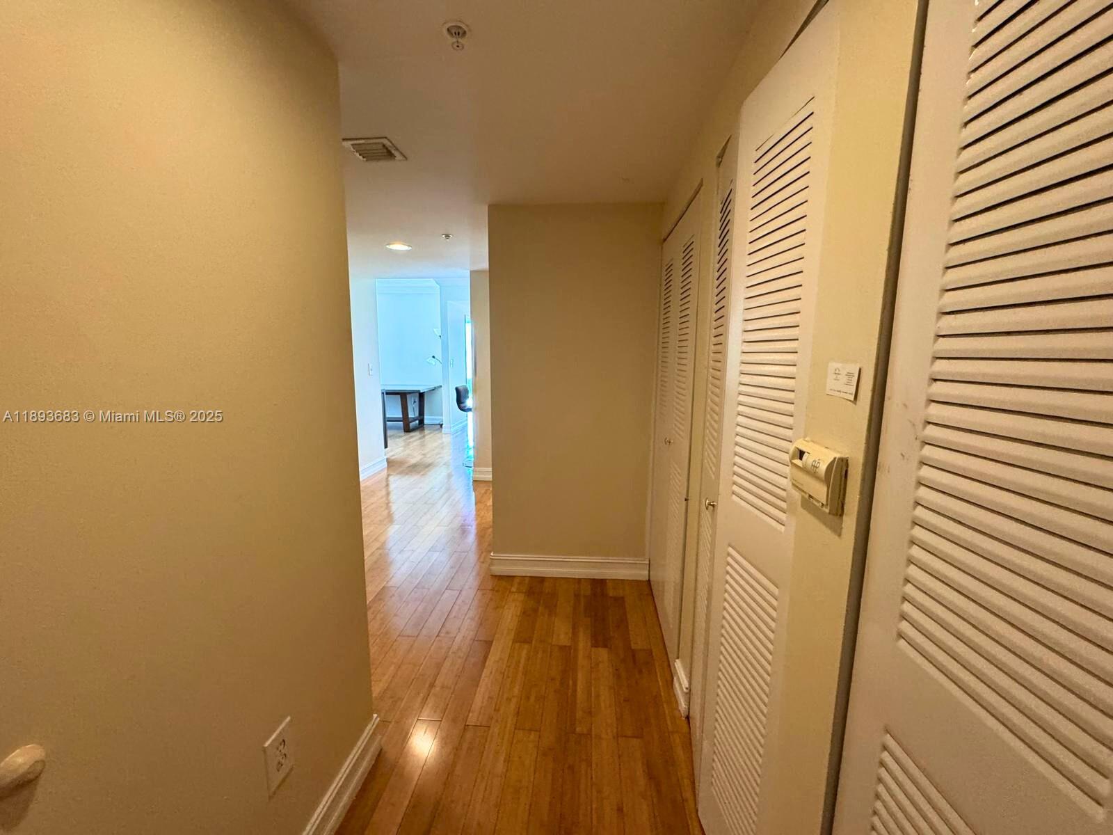1800 BISCAYNE PLAZA CONDO - Residential
