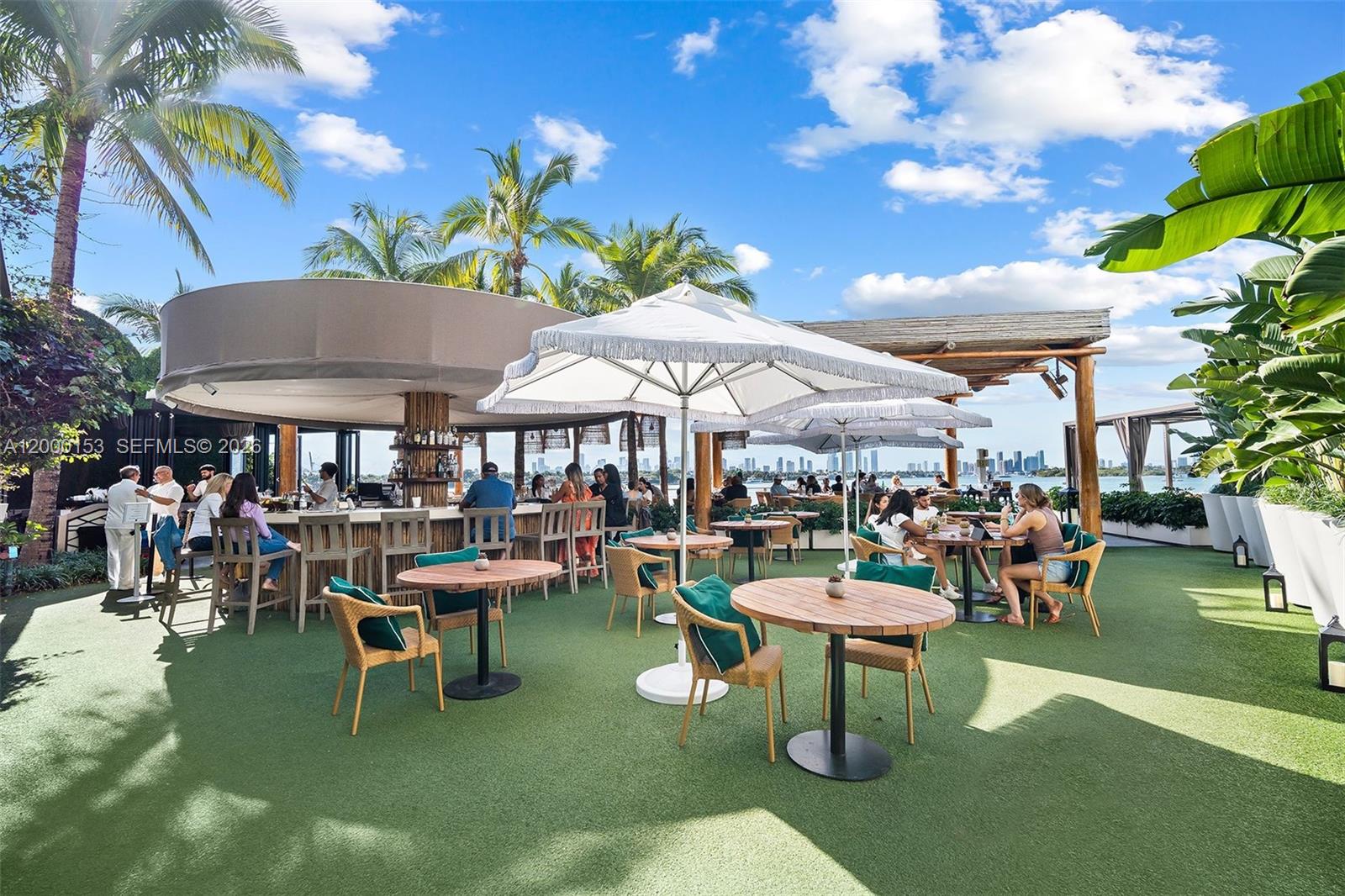 Mondrian - Residential