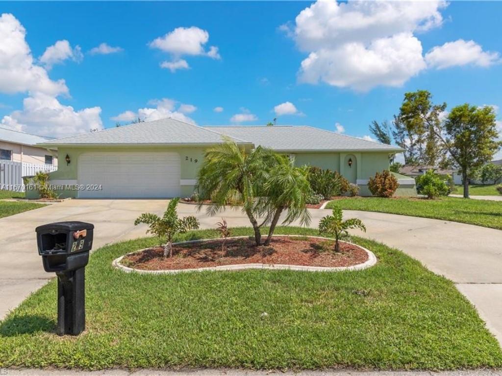 SELLER MOTIVATED –OFFERING 5K BACK FOR CLOSING COST OR CREDIT!
This stunning property is ready for you to call home! Recently remodeled, it features a brand new kitchen and bathrooms with granite counters, soft-close cabinets, and stainless steel appliances. Key updates include a new roof (2022), AC (2023), water heater (2023), plumbing (2023), and fresh flooring and paint throughout.
Set on an OVERSIZED CORNER LOT, the home boasts a horseshoe driveway that fits 8+ vehicles, built-in storm shutters, and an air-conditioned Florida room. With nearly 1,800 sqft of living space, including a 300+ sqft Florida room. Furniture is negotiable, with $10,000 for all furnishings in the home. This property is ready to be your next home or rental investment.