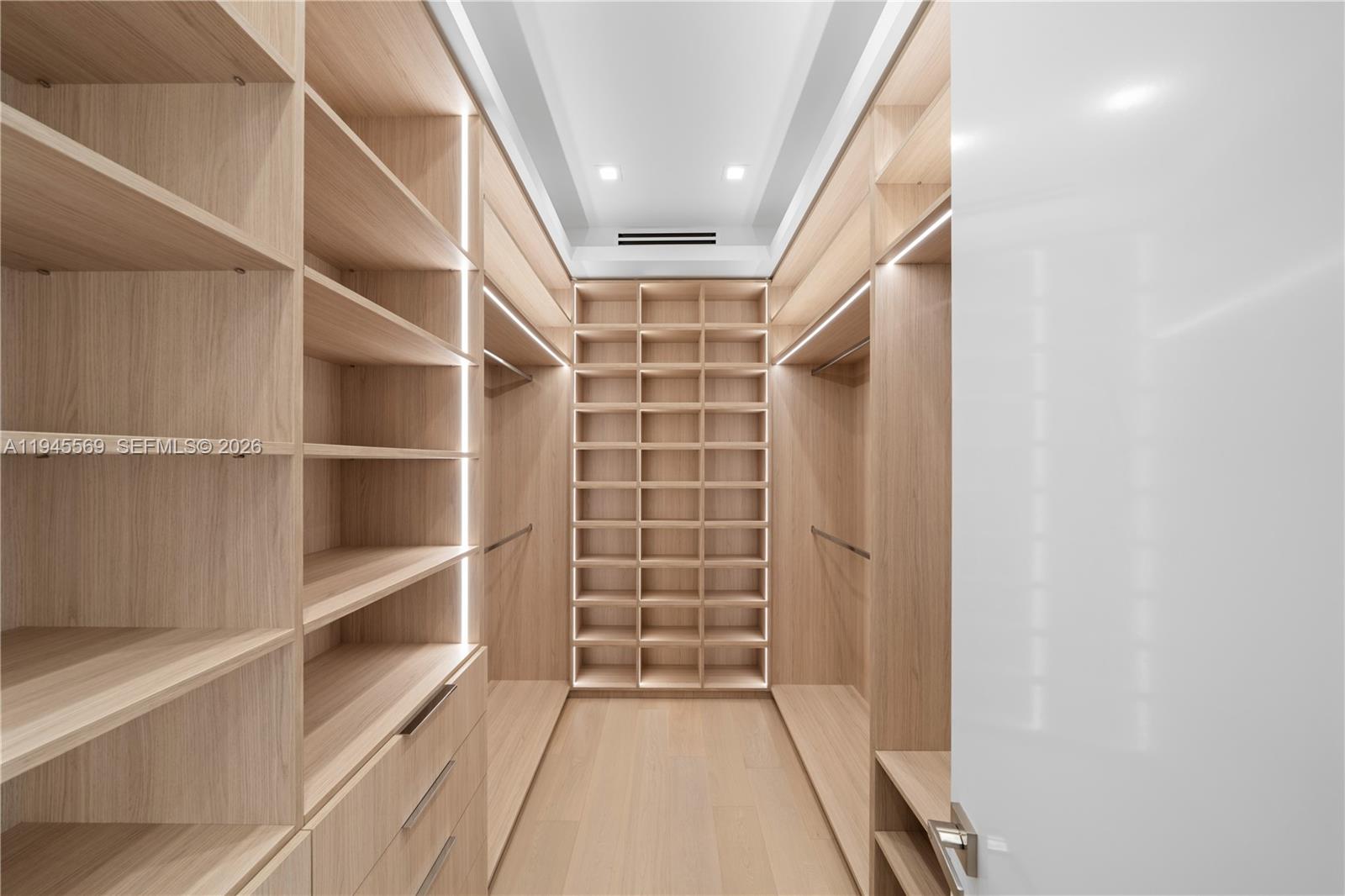 GRIFFING BISCAYNE PARK ES - Residential