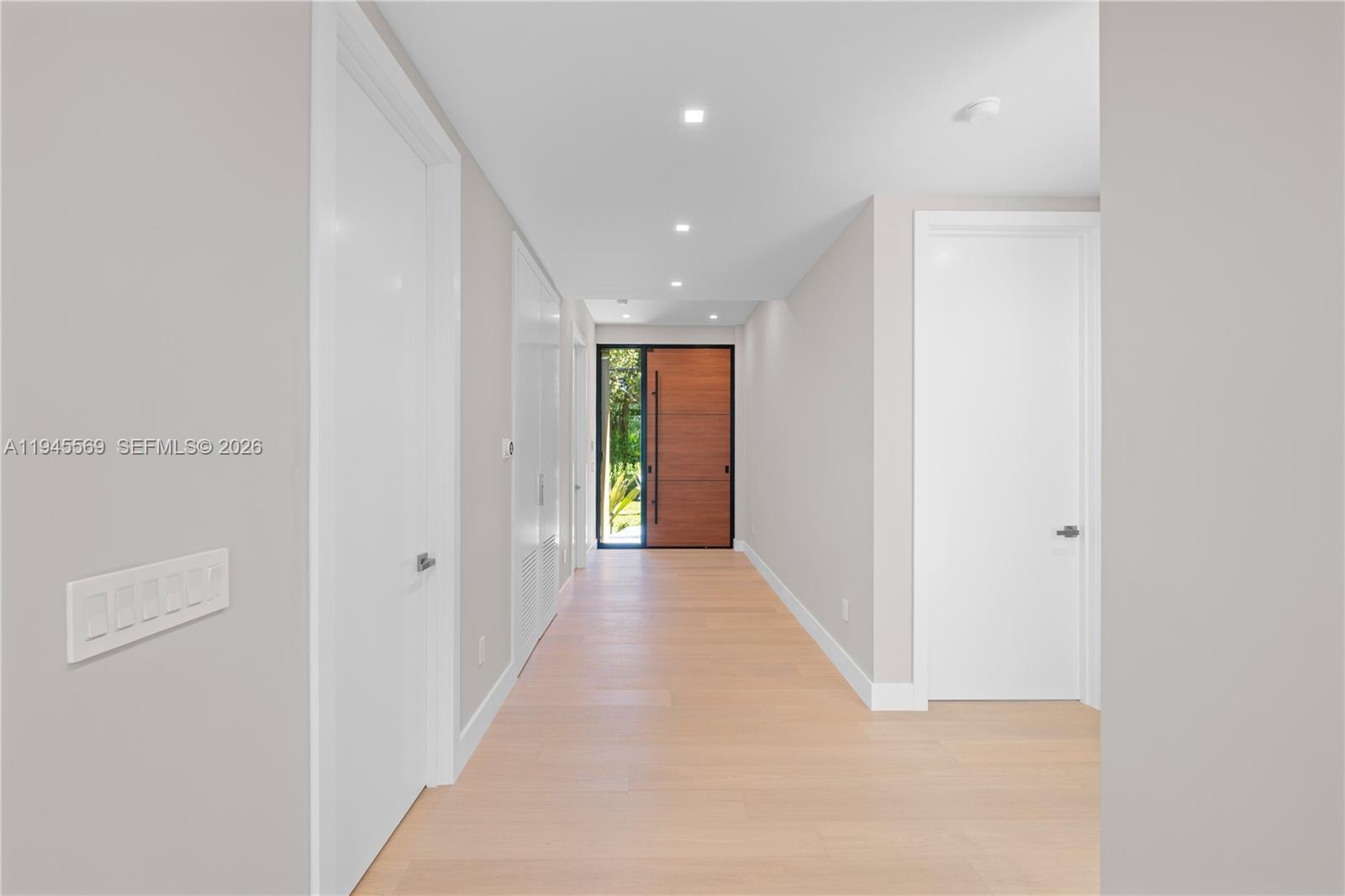 GRIFFING BISCAYNE PARK ES - Residential