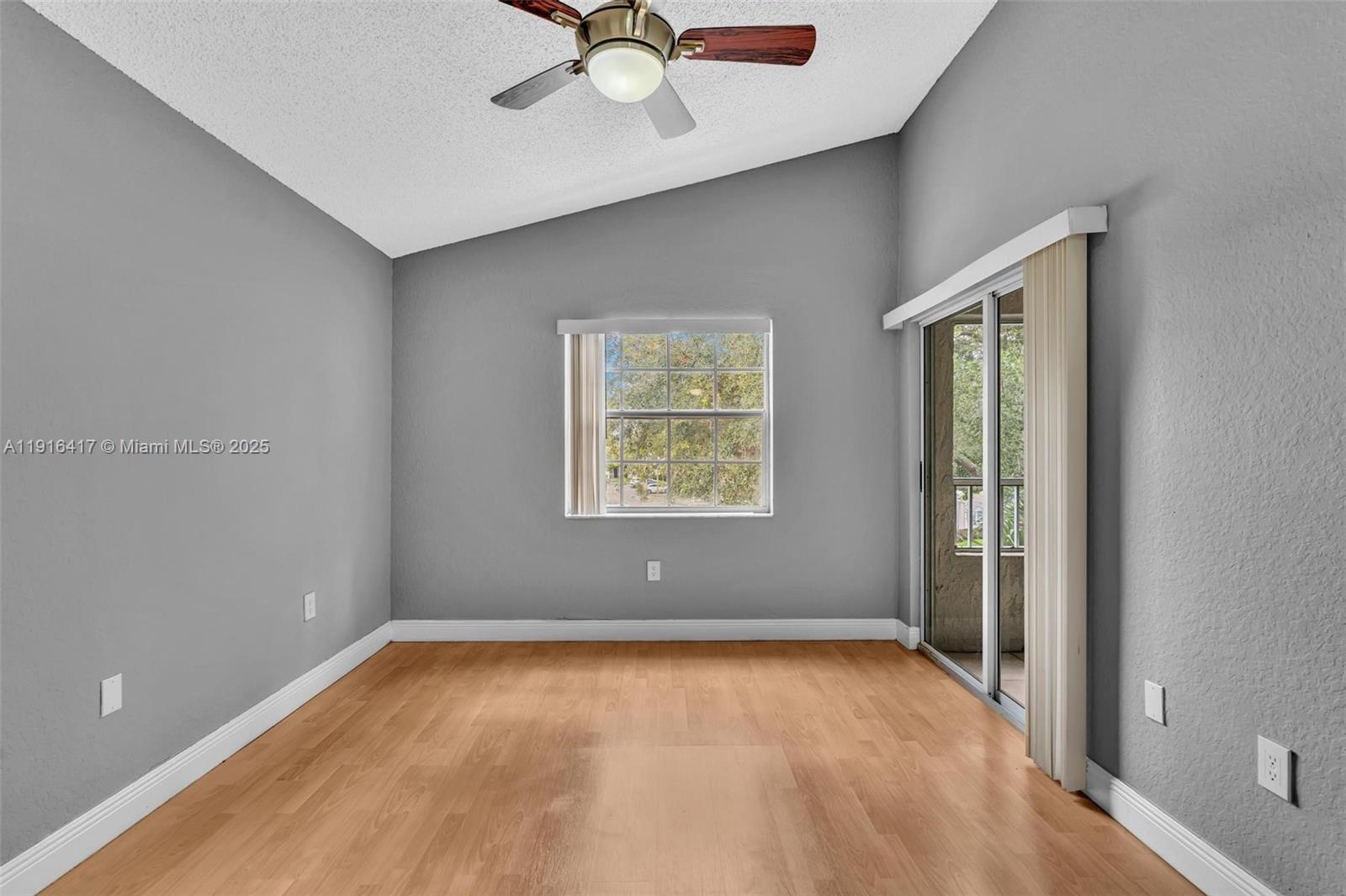 LAKEVIEW CLUB CONDO - Residential Lease